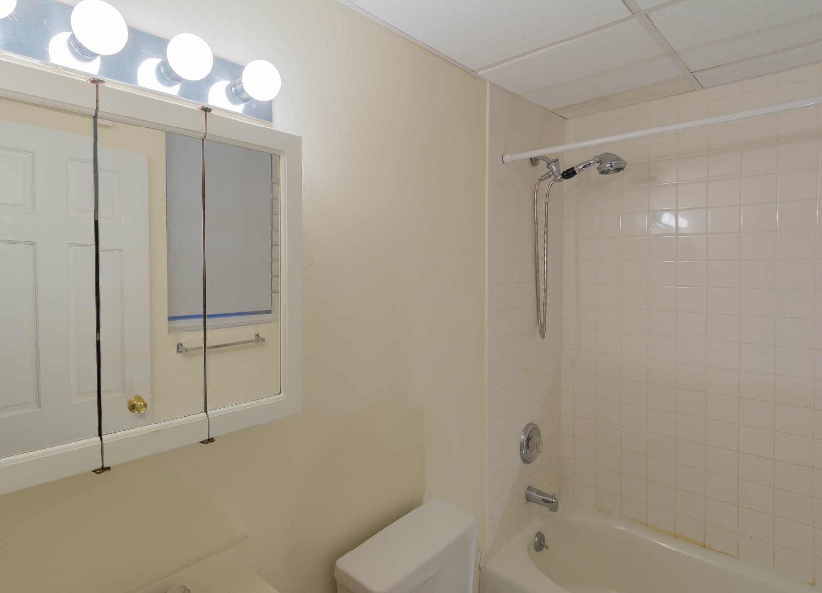 1616 Massachusetts Ave, Harvard Square