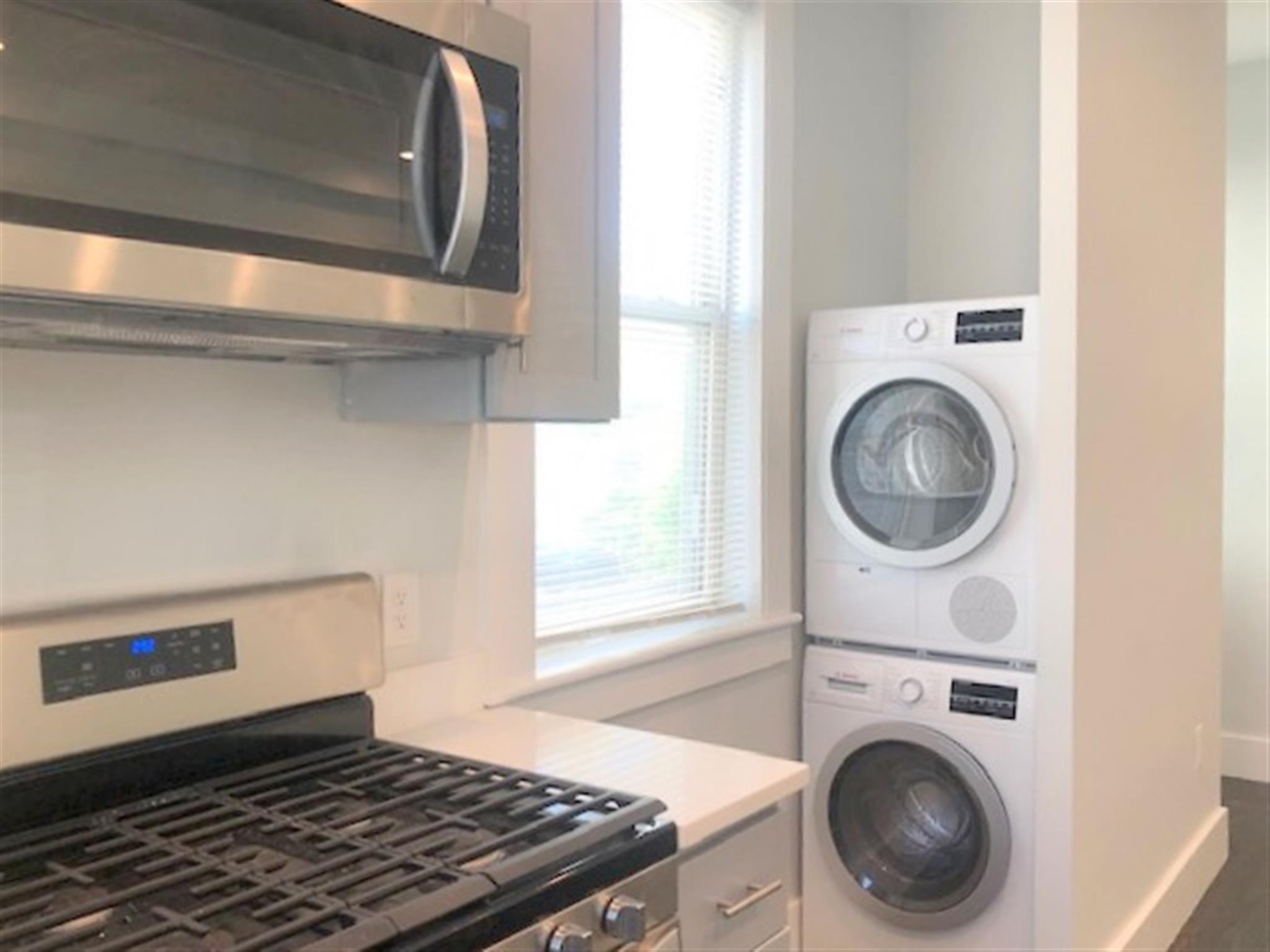 75 Kinnaird St, Central Square