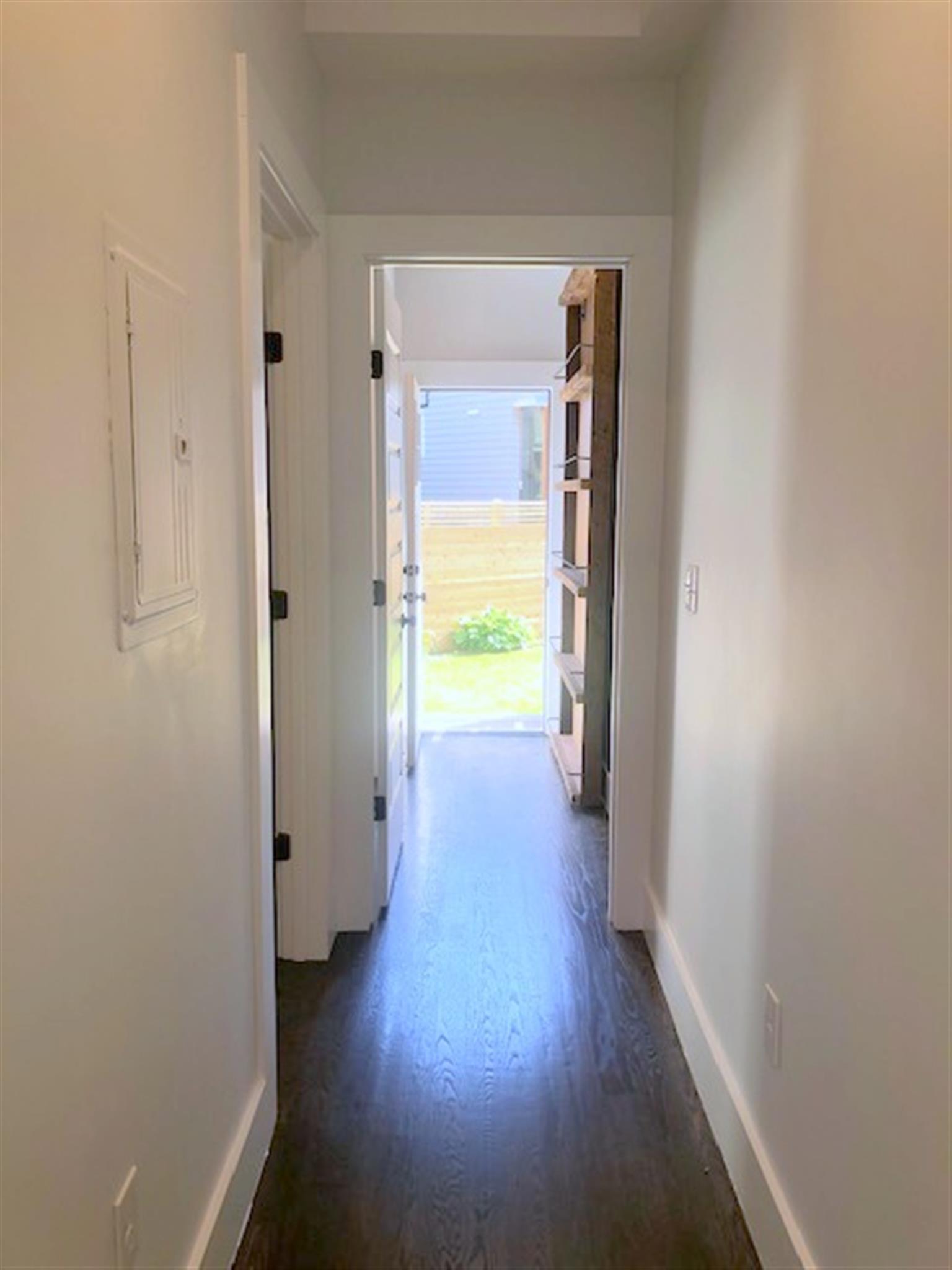 75 Kinnaird St, Central Square