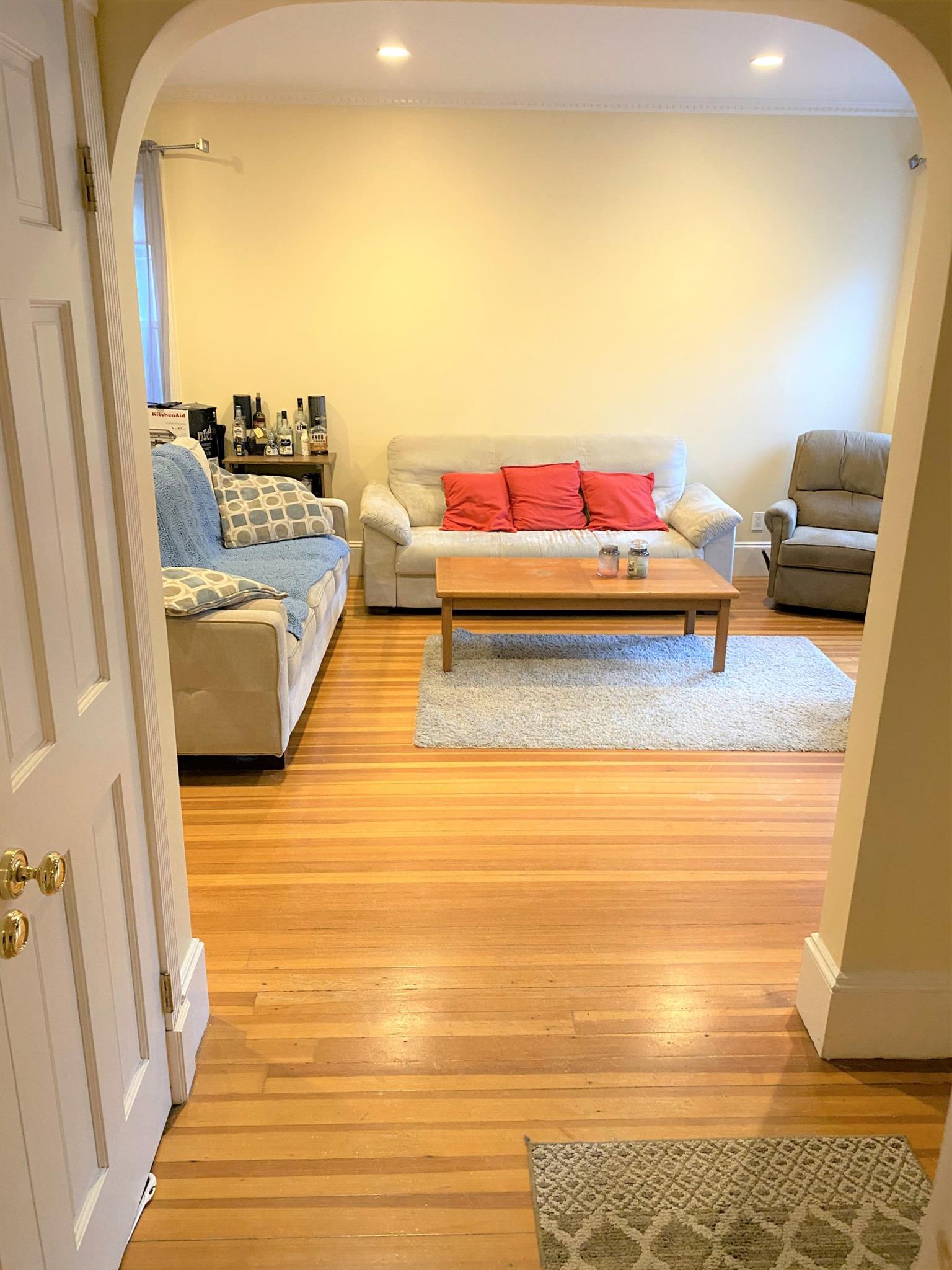 52 Maple Ave, Mid Cambridge