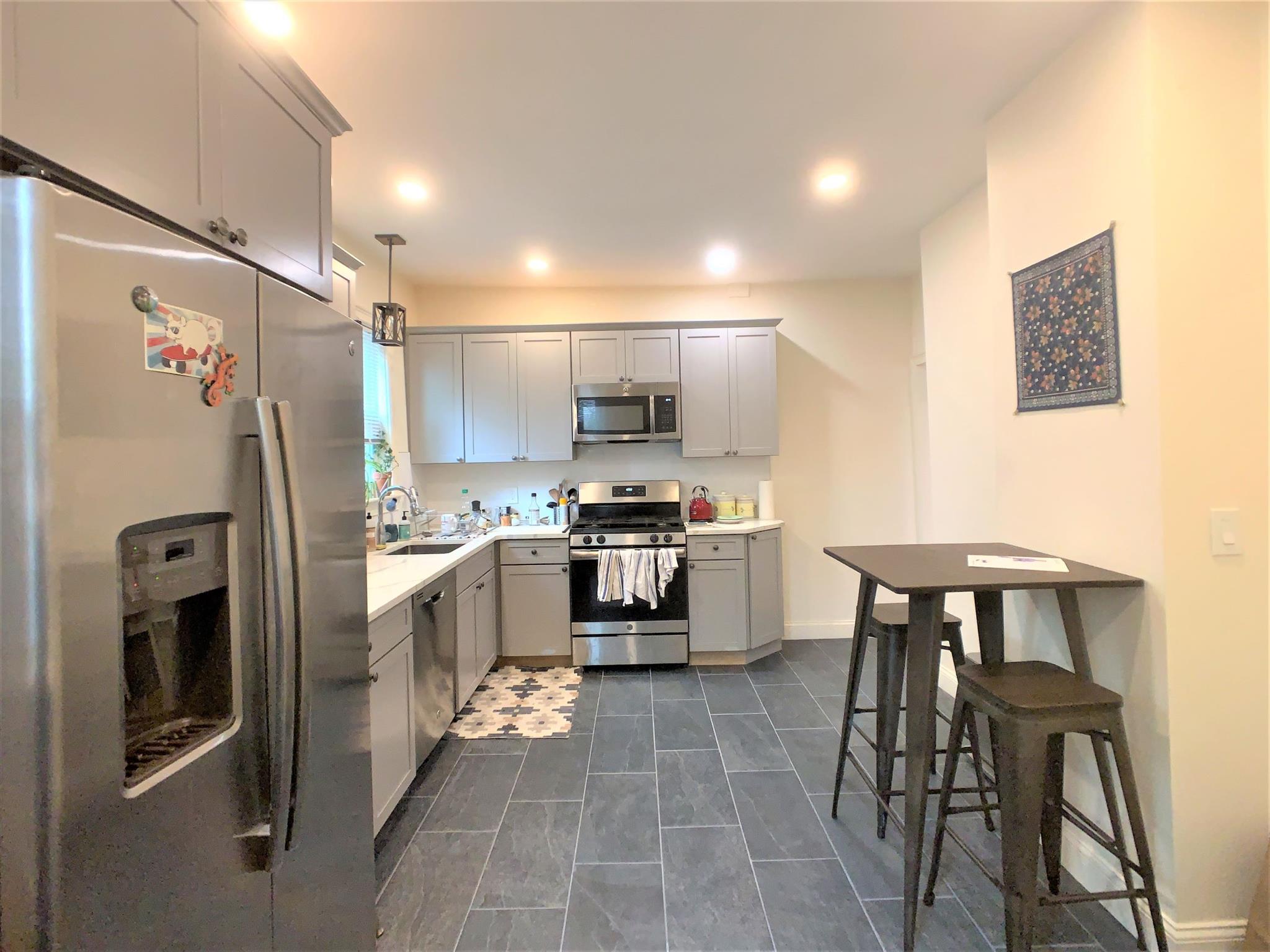 61 Webster Ave, Inman Square