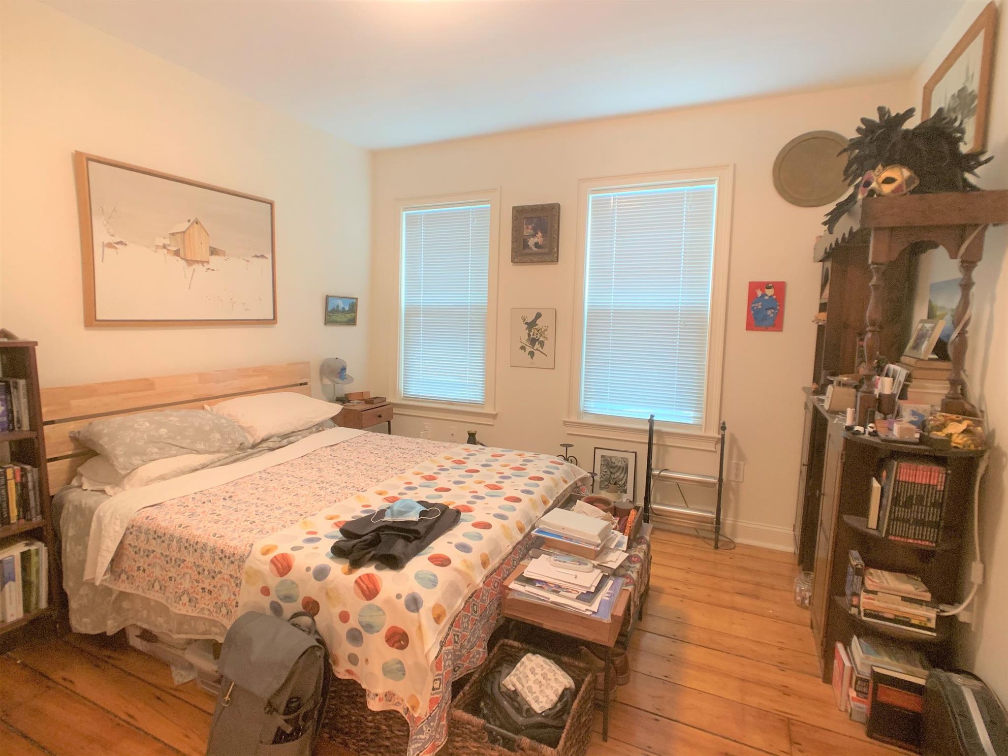 61 Webster Ave, Union Square