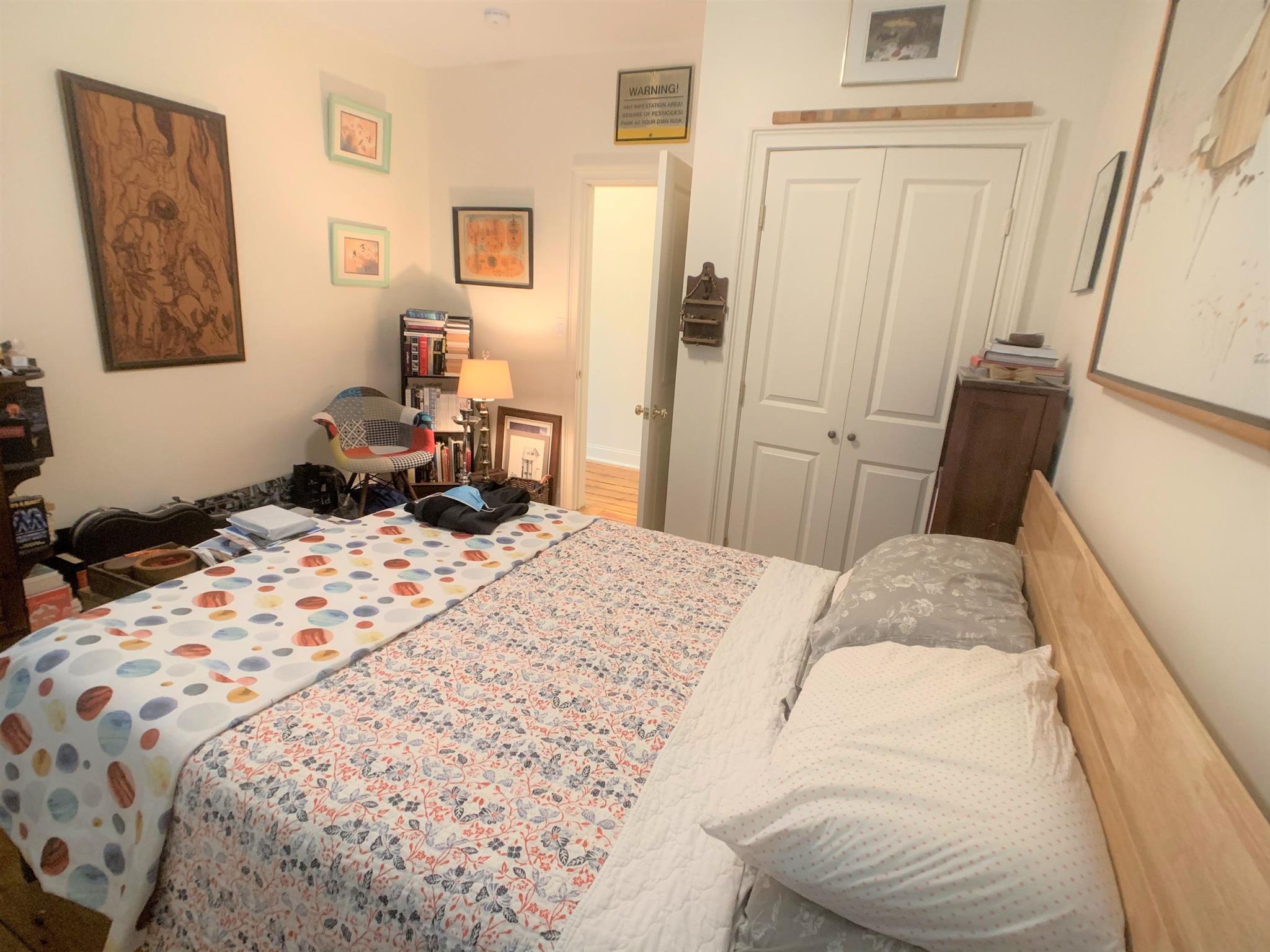 61 Webster Ave, Union Square