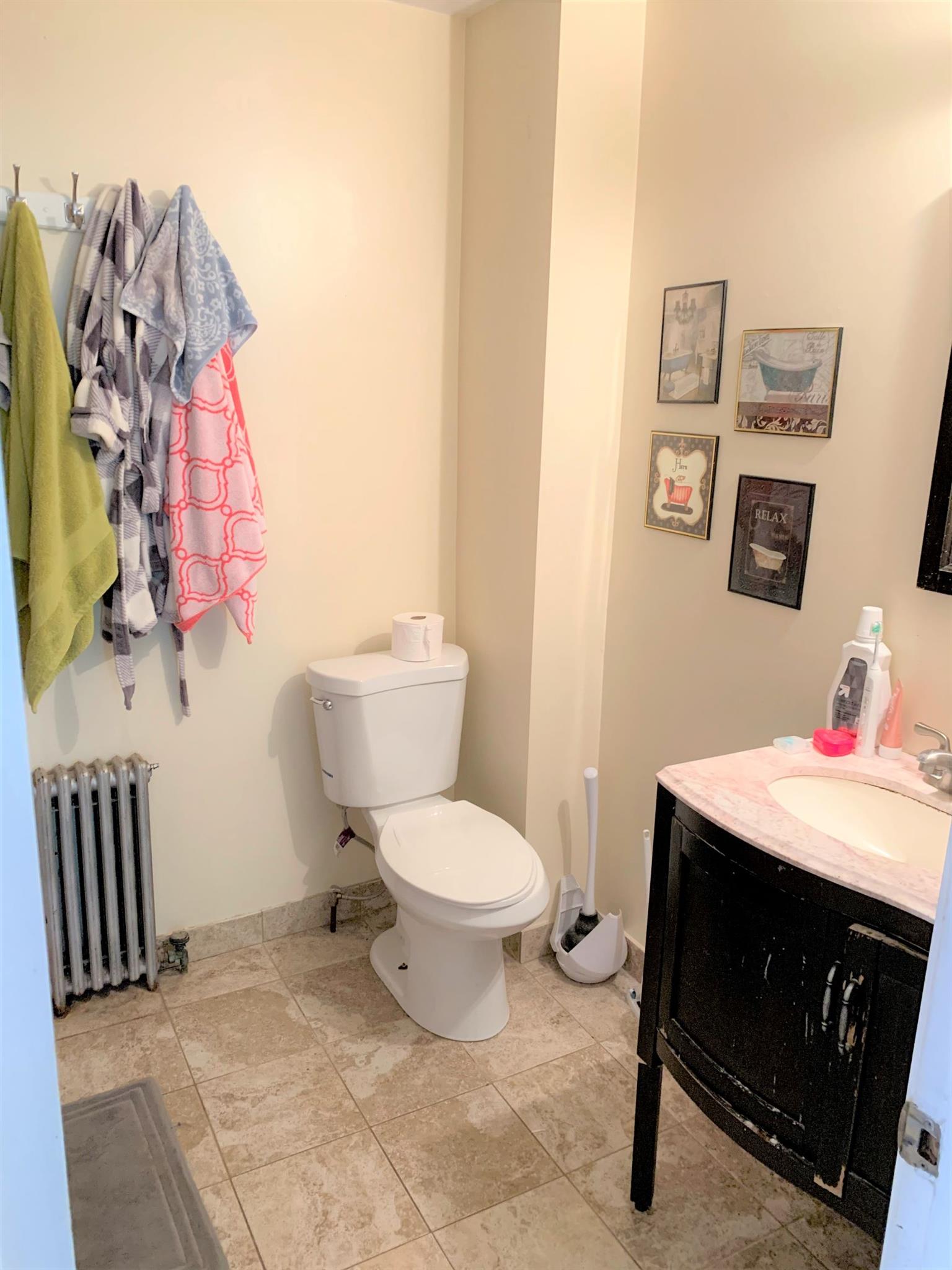 57 Marion St, Medford