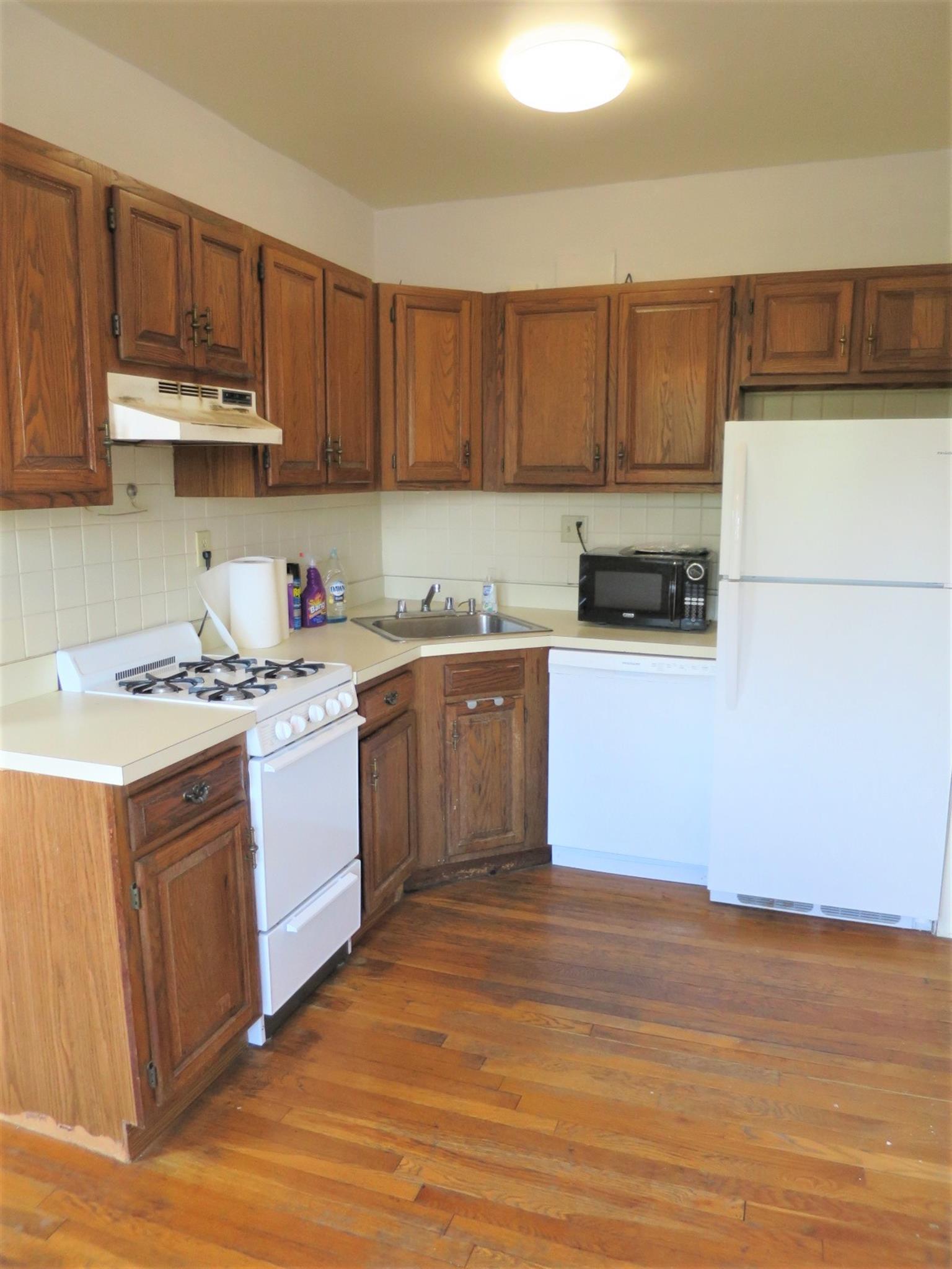 41 College Ave, Davis Square