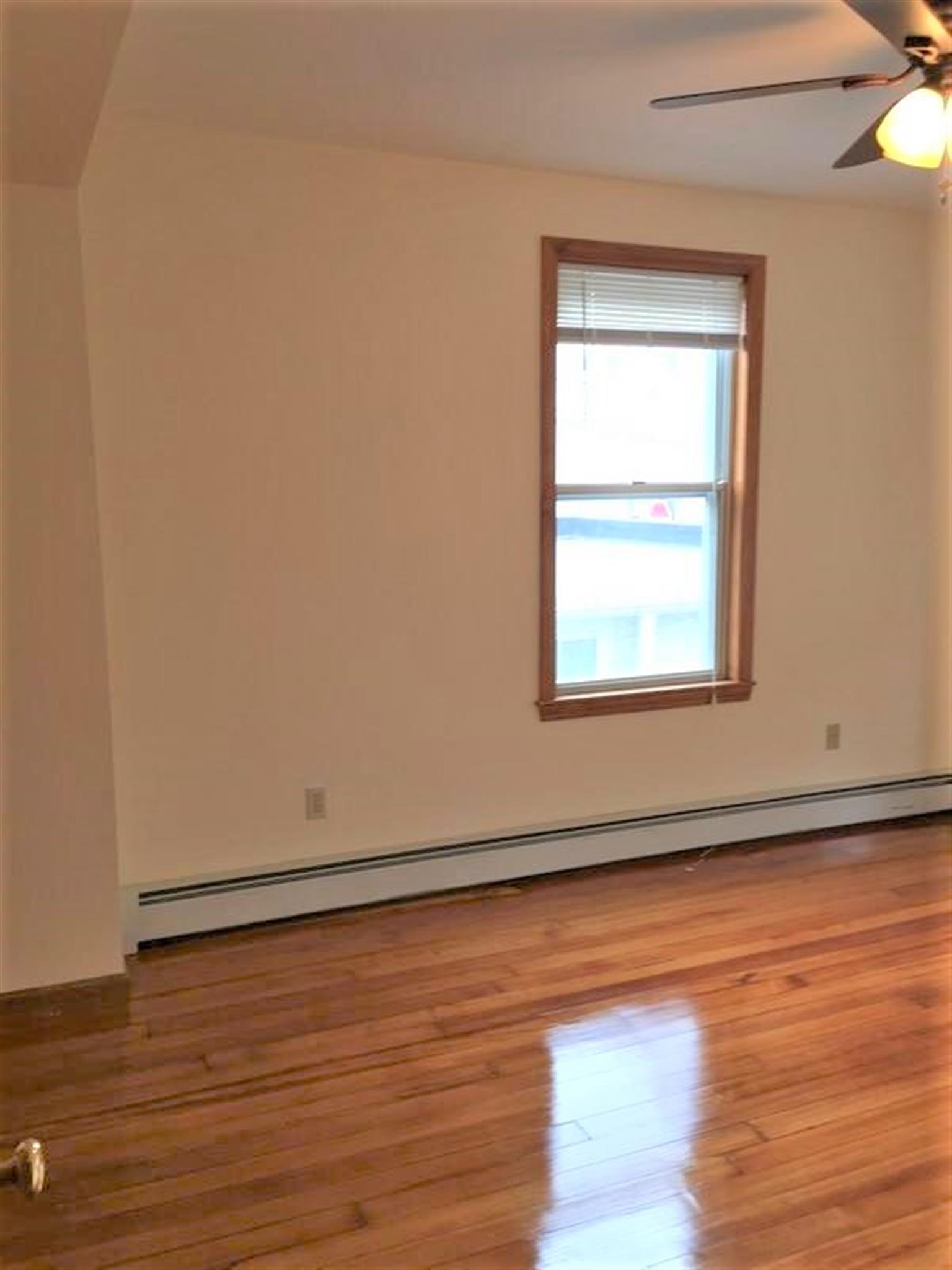 44 Dane St, Union Square