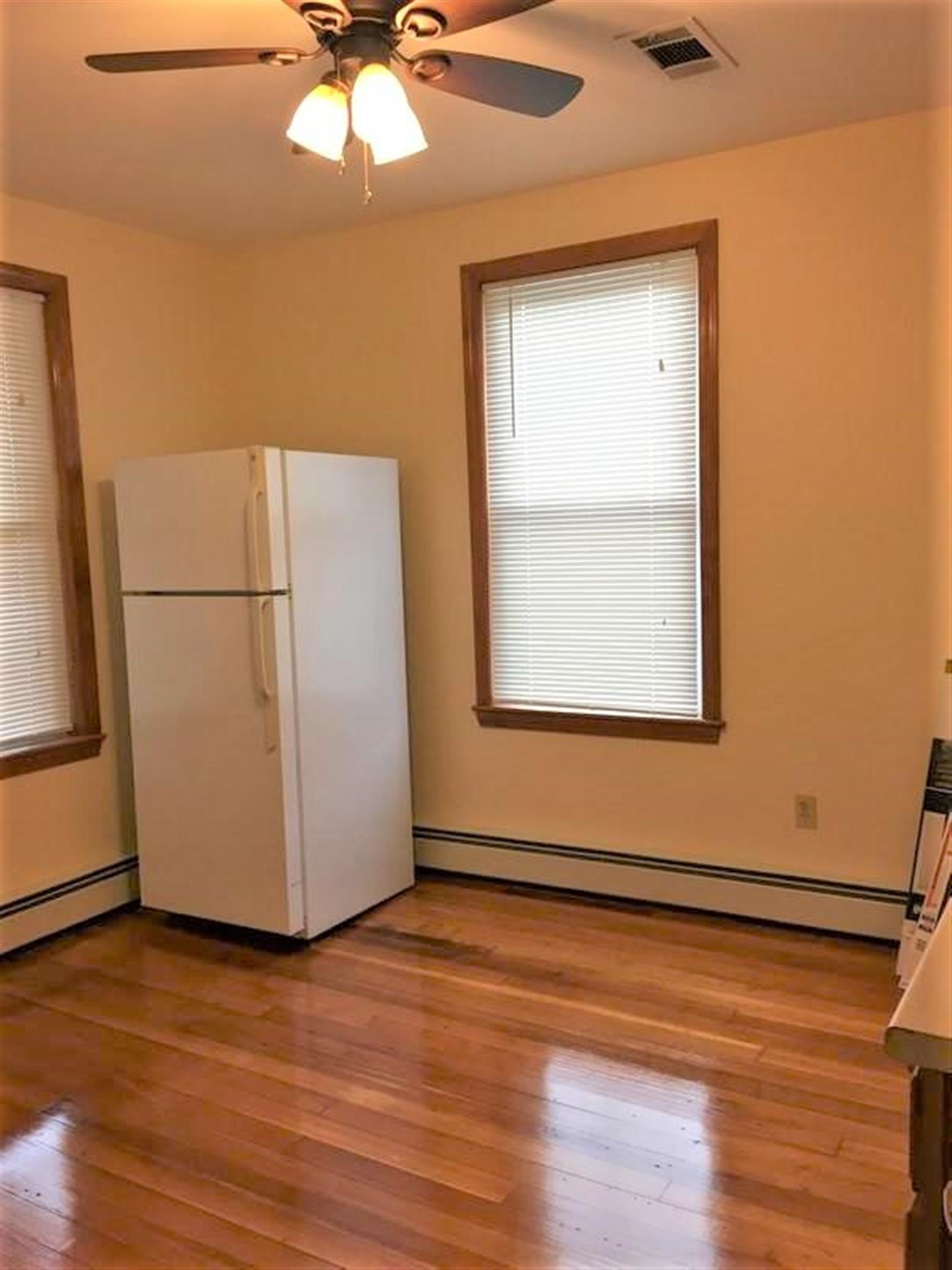 44 Dane St, Union Square