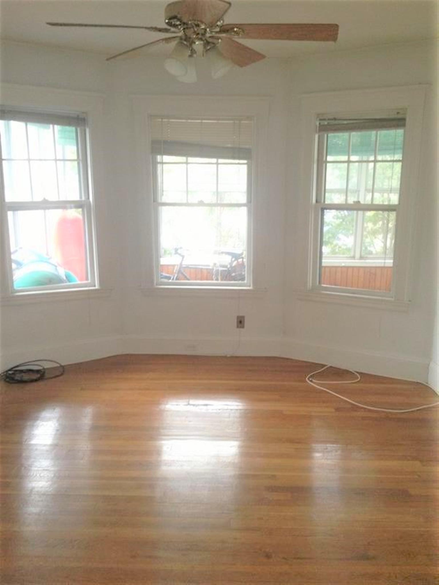 20 Morrison Ave, Davis Square