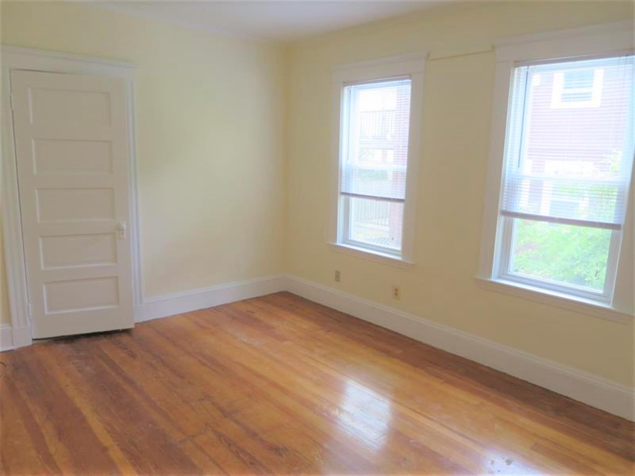 36 Standish St, Huron Village