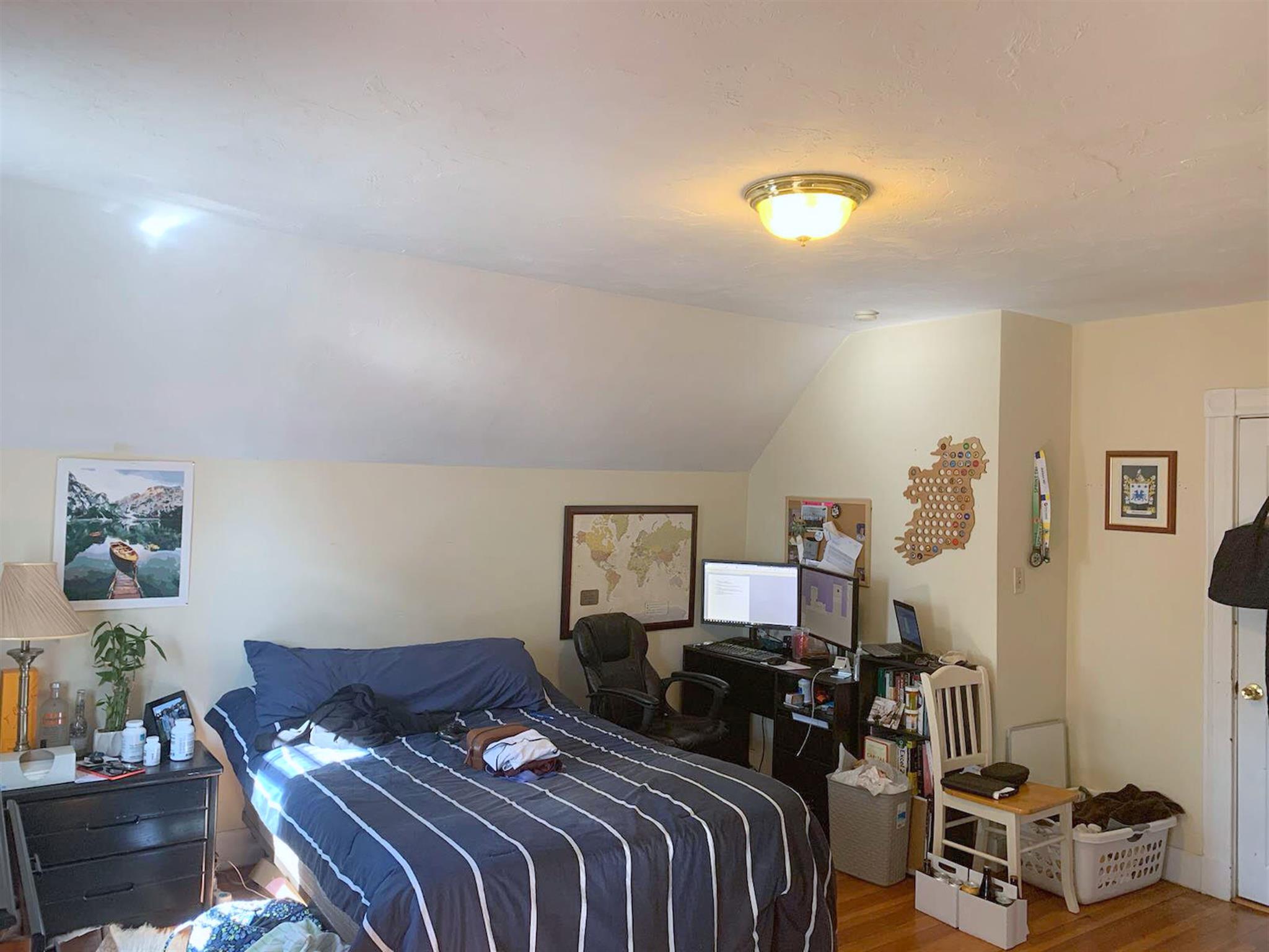 8 Russell Rd, Teele Square