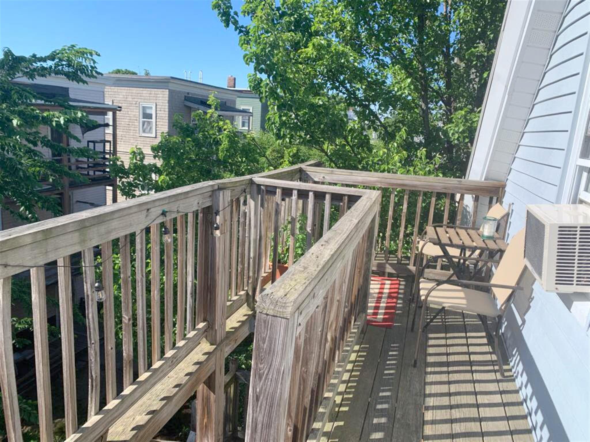 8 Russell Rd, Teele Square