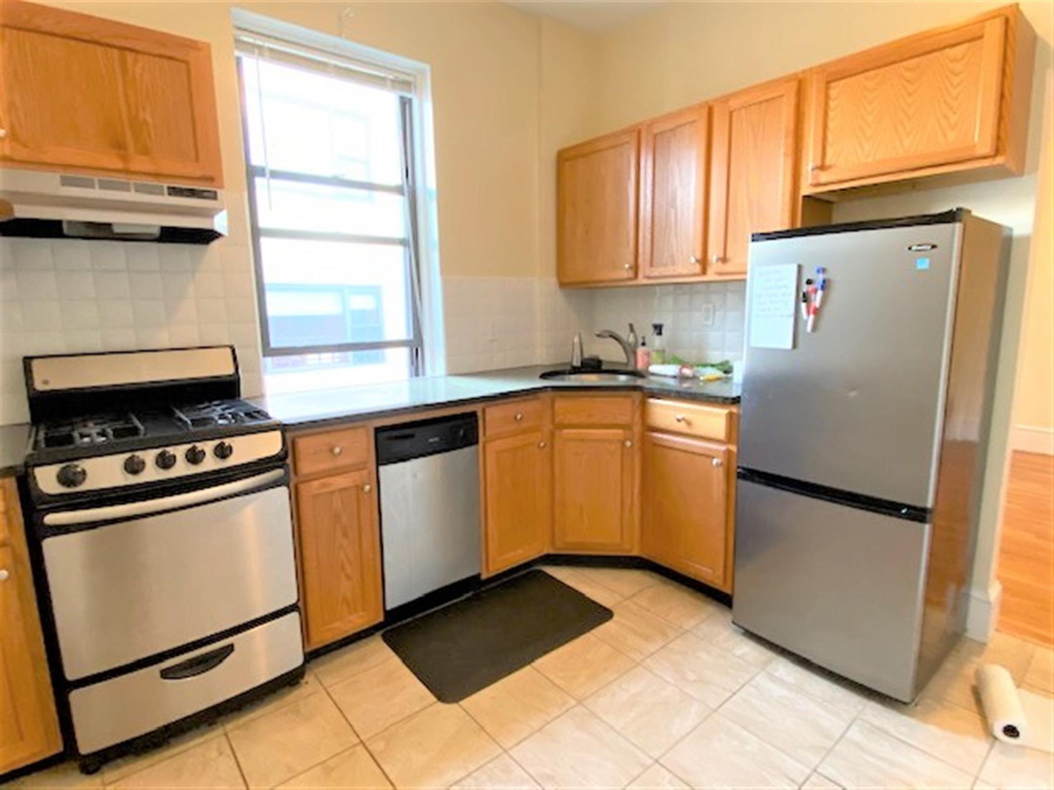 77 Hancock St, Central Square