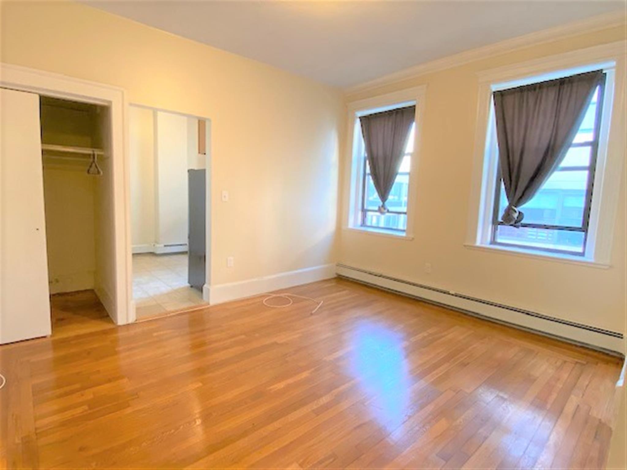 77 Hancock St, Central Square