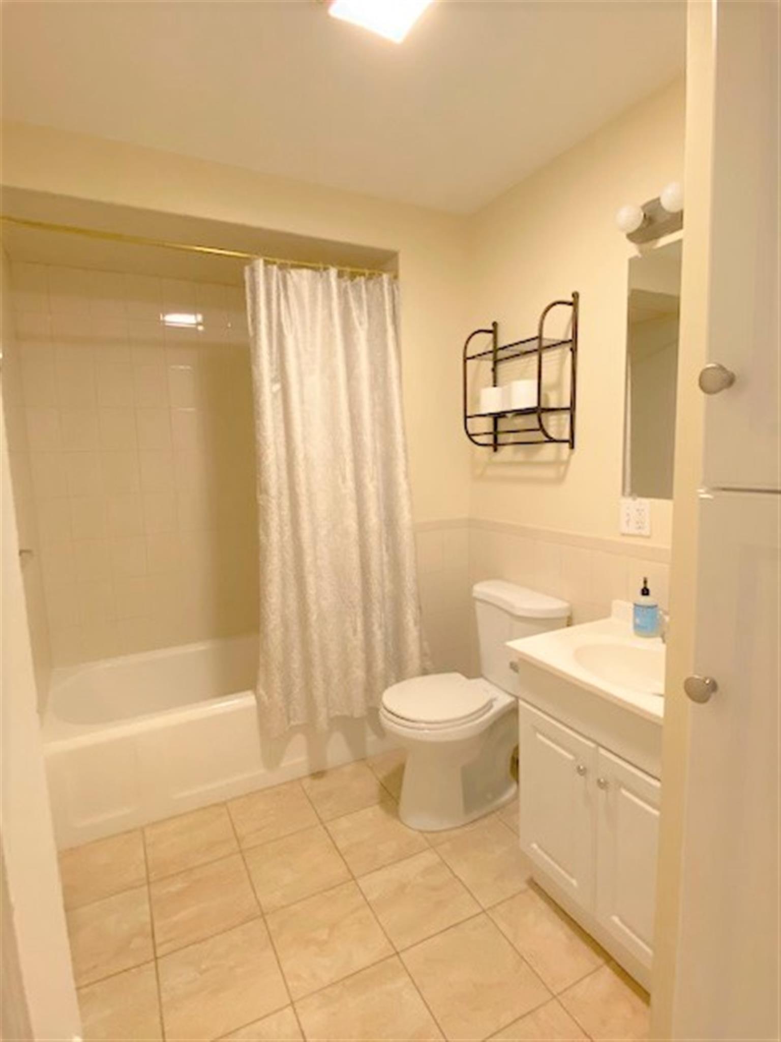 77 Hancock St, Mid-Cambridge