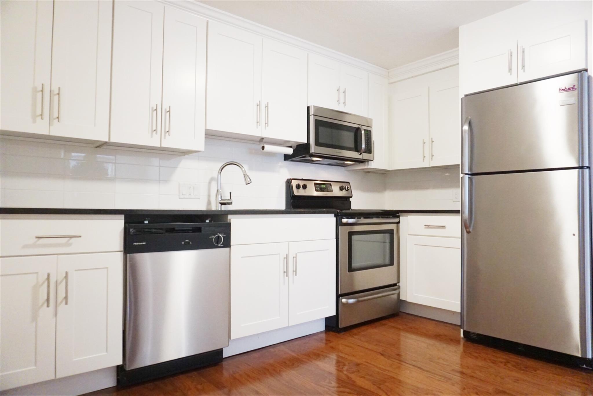 6 Blair Pl, North Cambridge