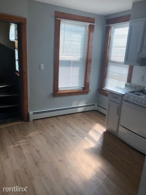 464 Somerville Ave, Inman Square