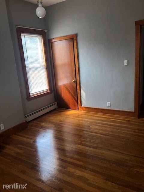 464 Somerville Ave, Inman Square