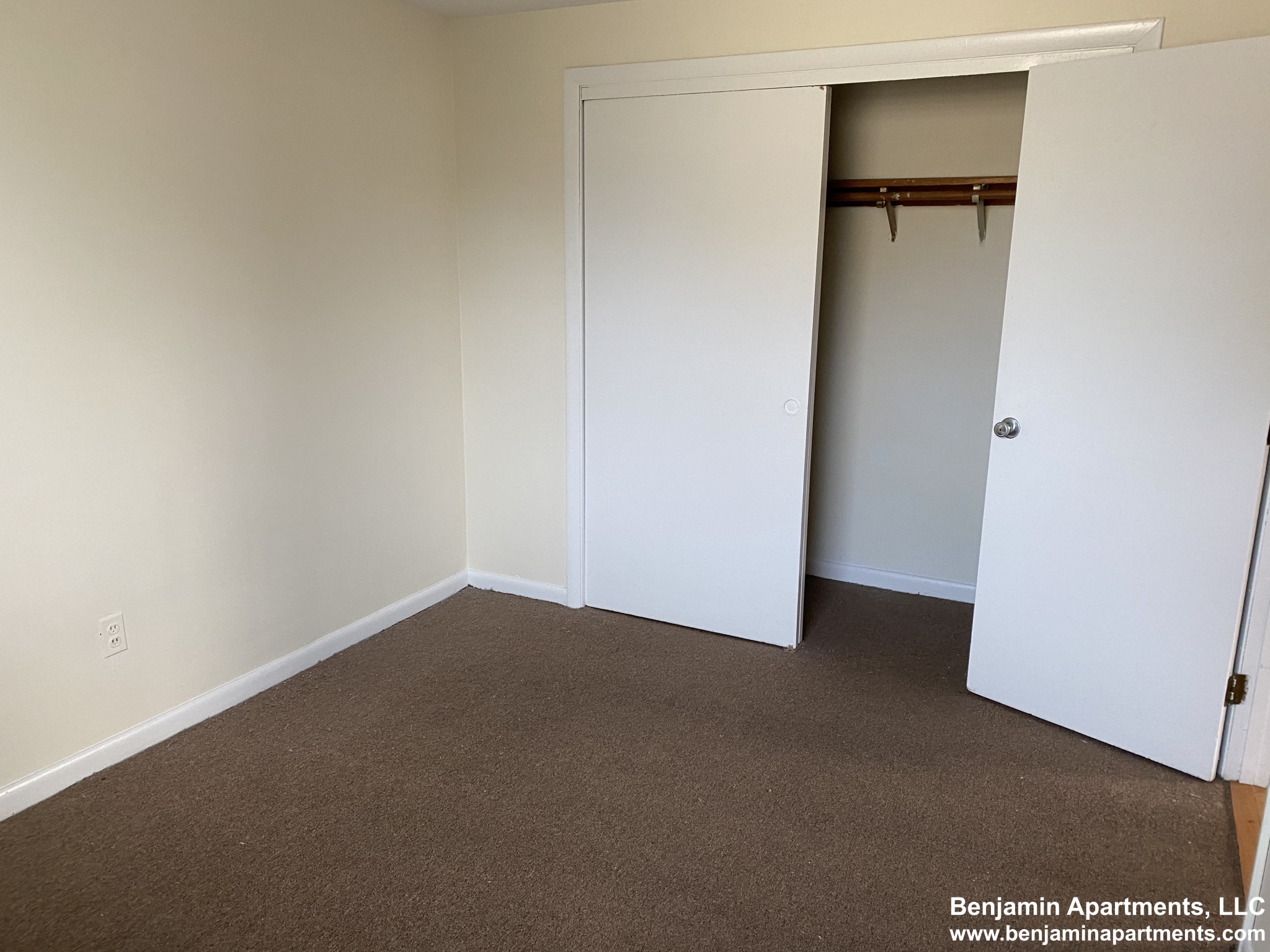 26 Allston St, Allston