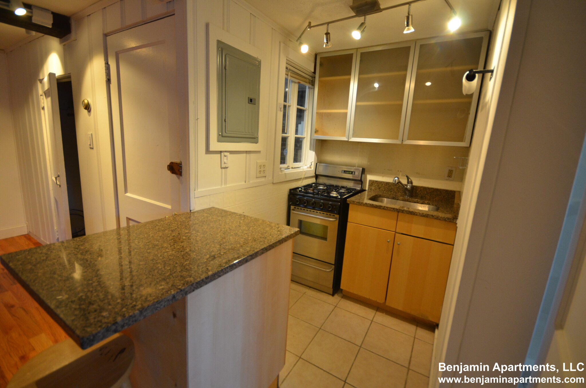 26 Fayette St, Back Bay