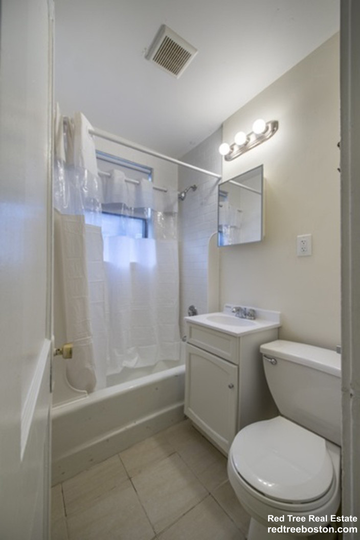 26 Hamilton Rd, Brookline Village