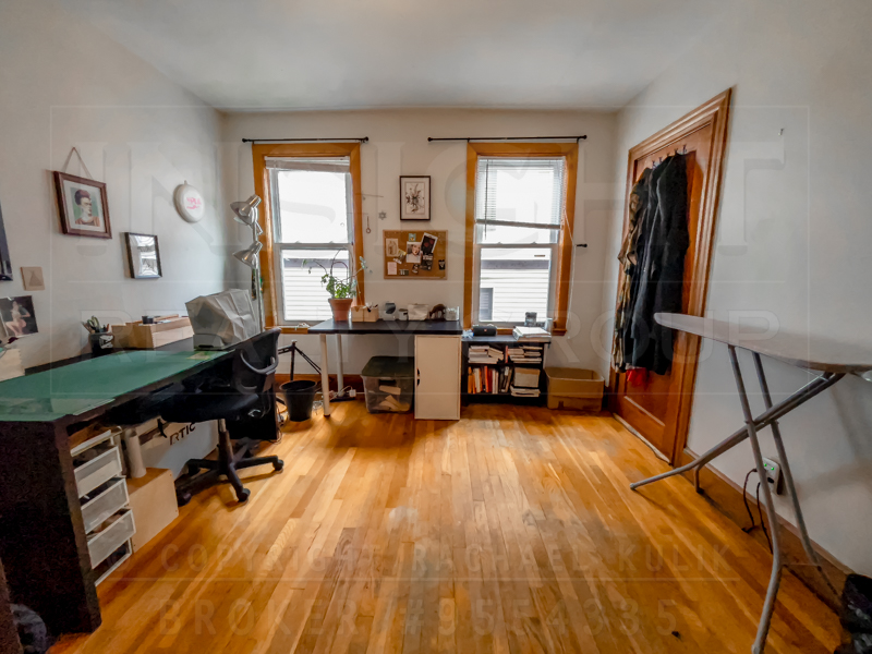 26 Saint Rose St, Jamaica Plain