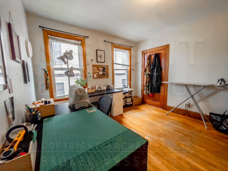 26 Saint Rose St, Jamaica Plain