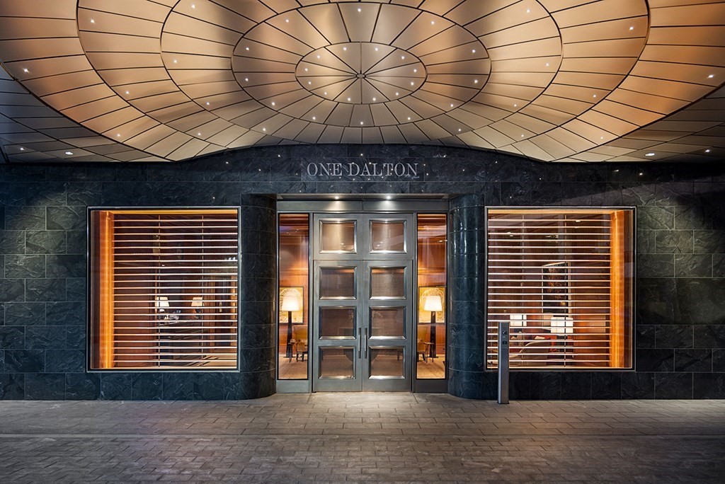 1 Dalton St, Back Bay