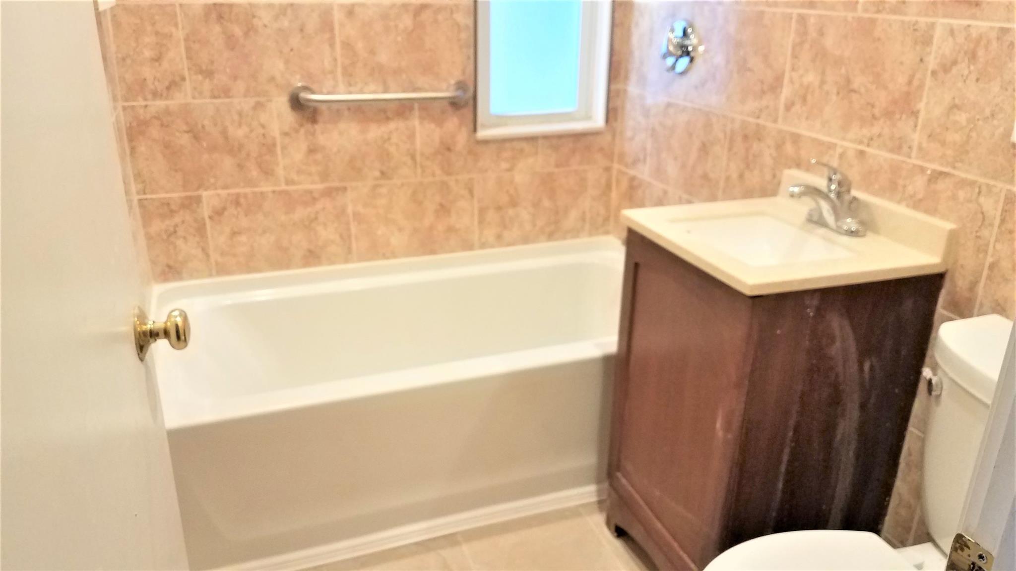 49 Porter Rd, Porter Square