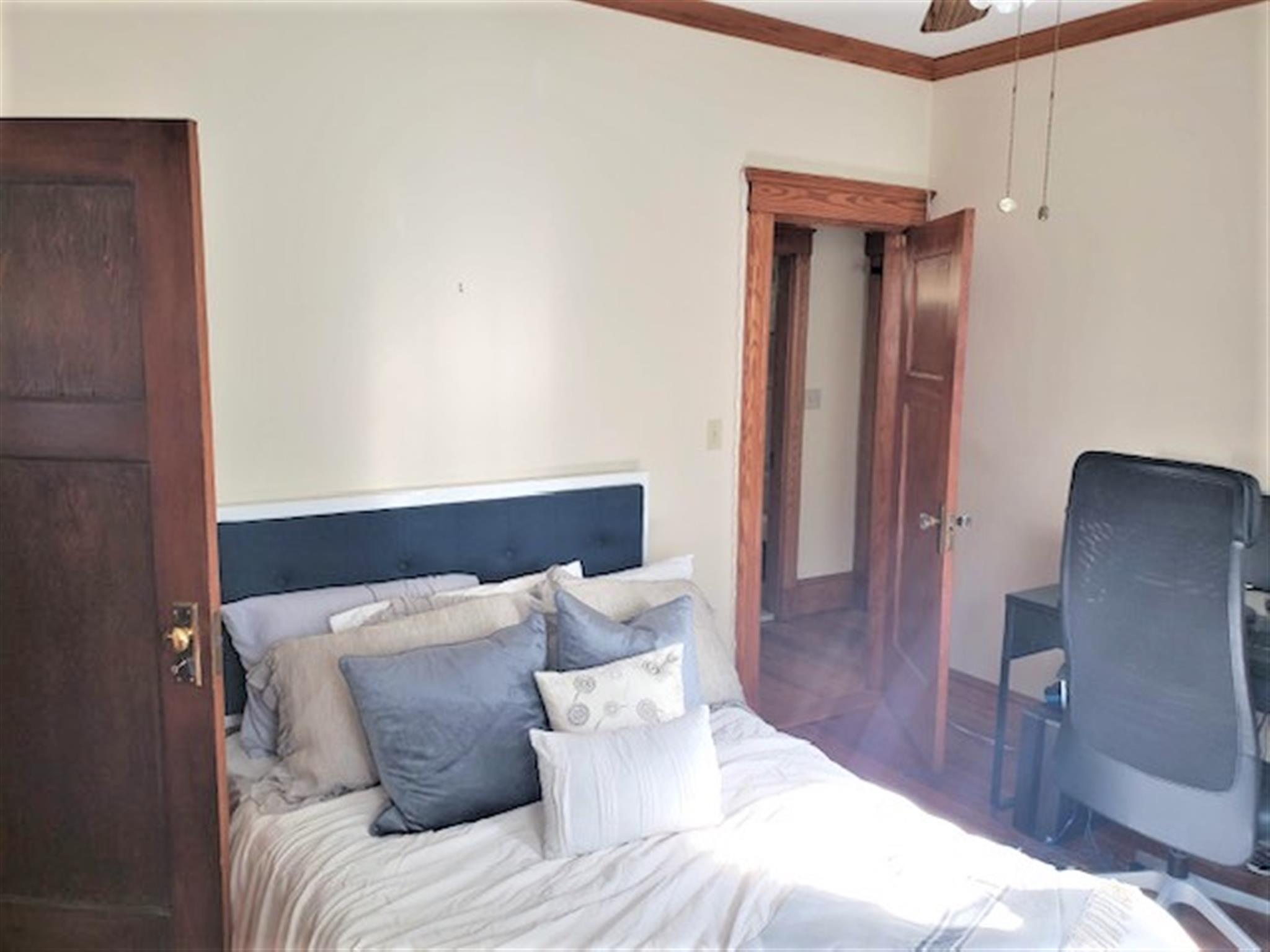 26 Bailey Rd, Teele Square