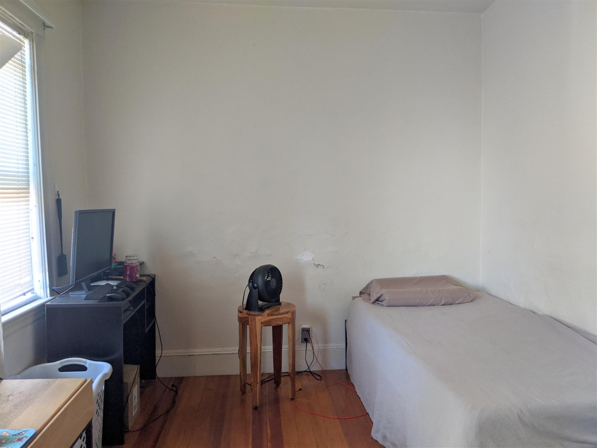 64 Linden Ave, Porter Square