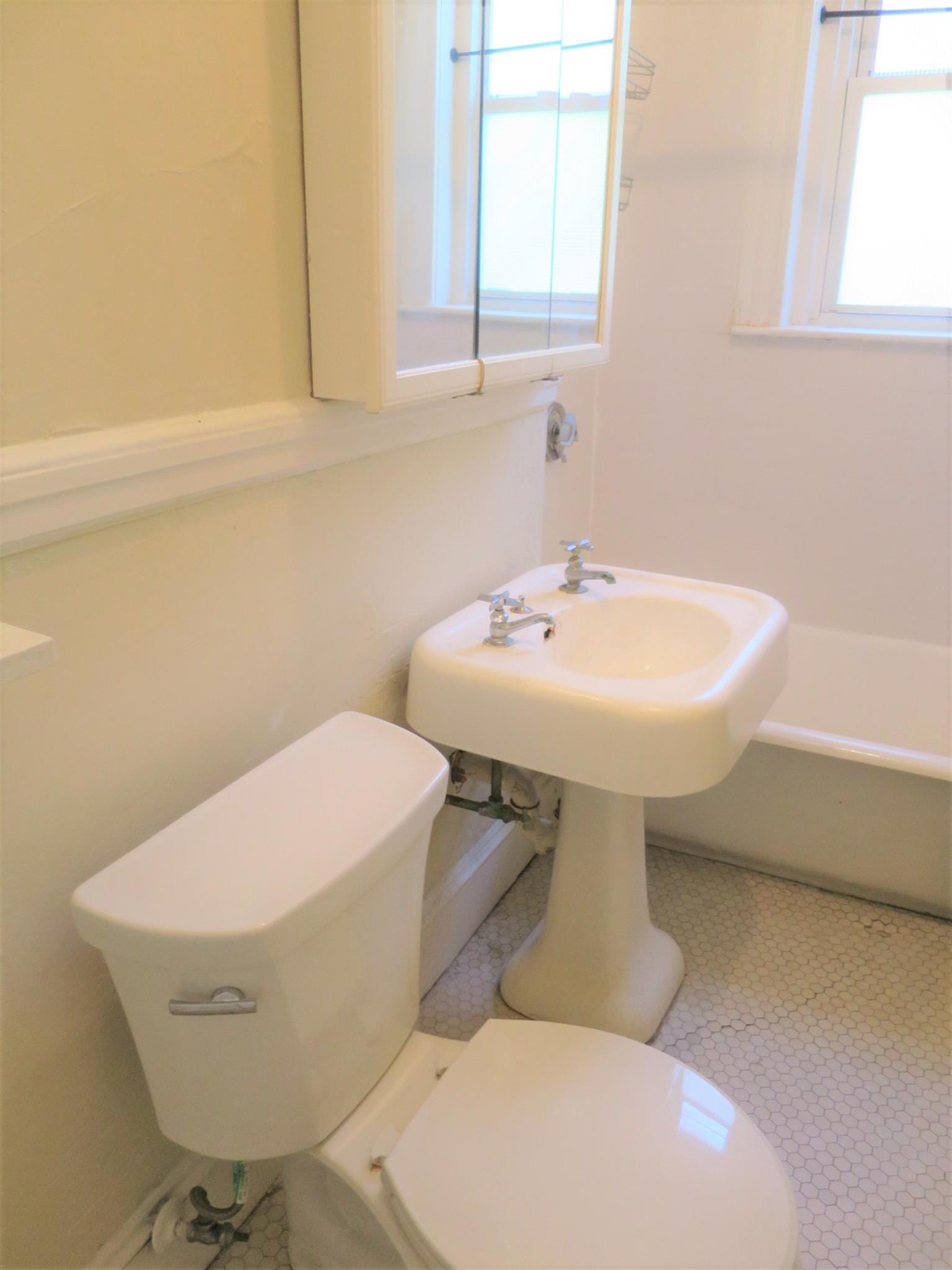 10 Agassiz St, Porter Square