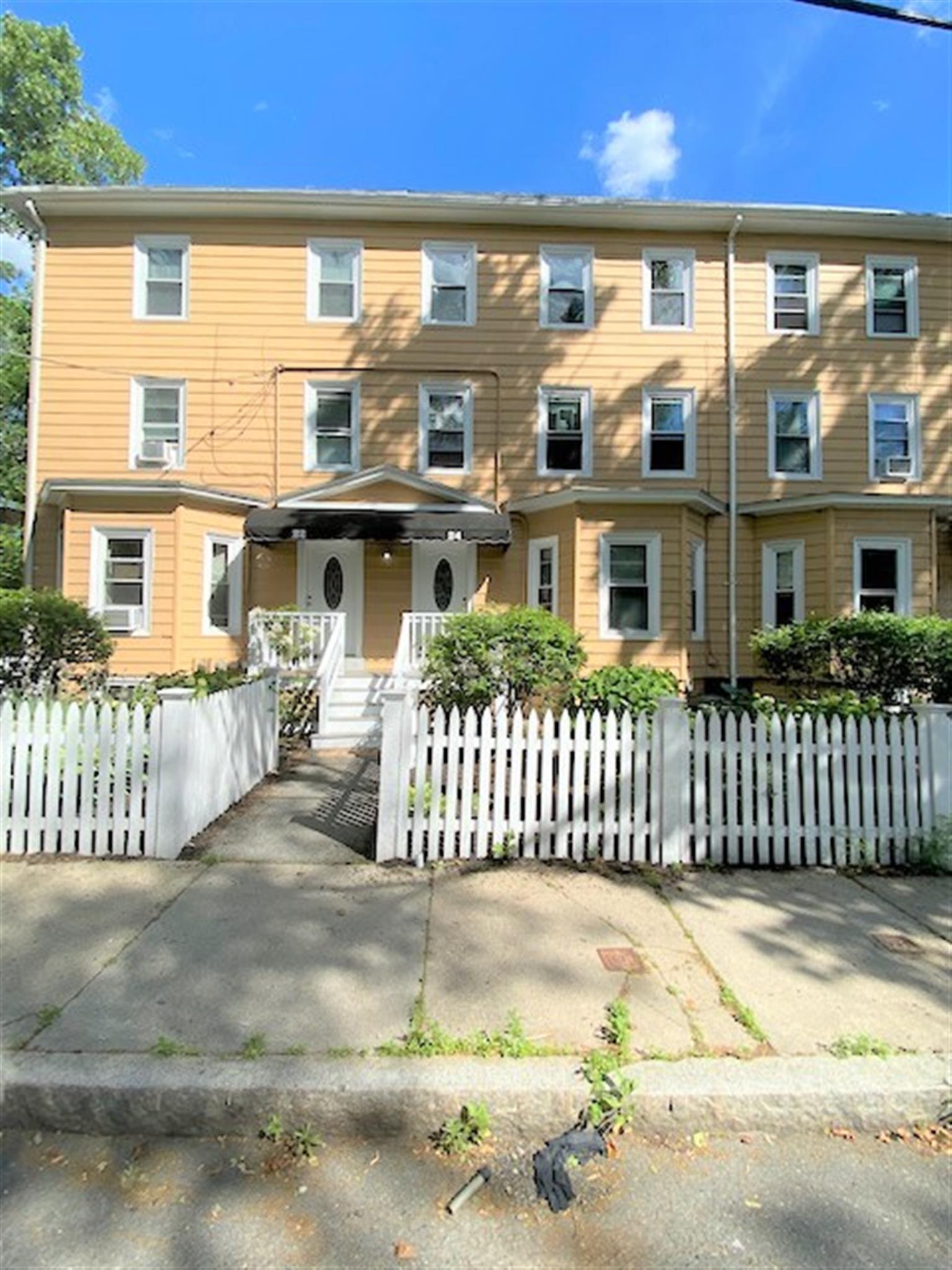 24 Cogswell Ave, Porter Square