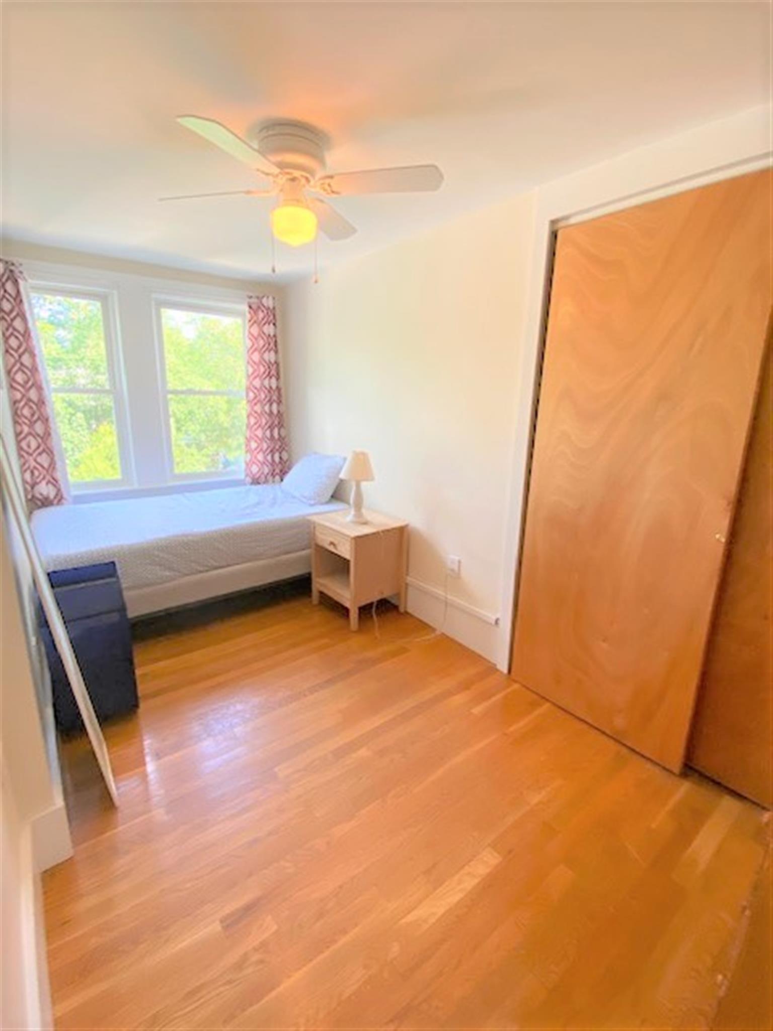 24 Cogswell Ave, Porter Square