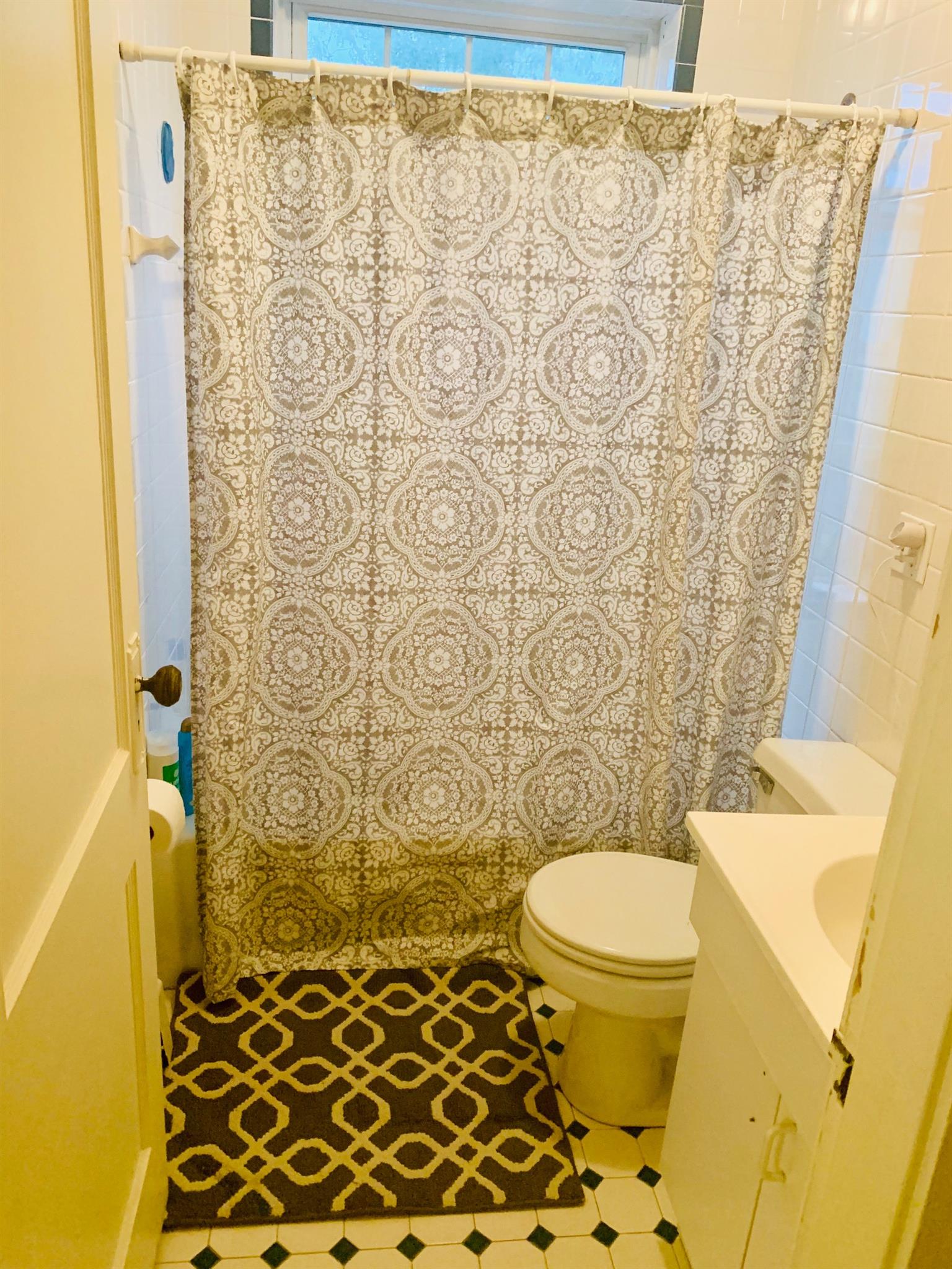 36 College Ave, Davis Square