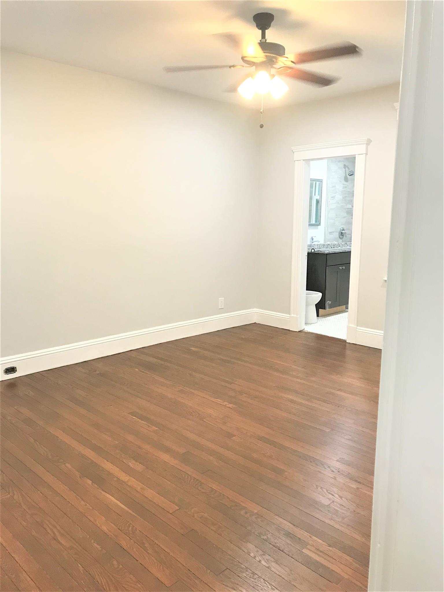 1699 Cambridge St, Harvard Square