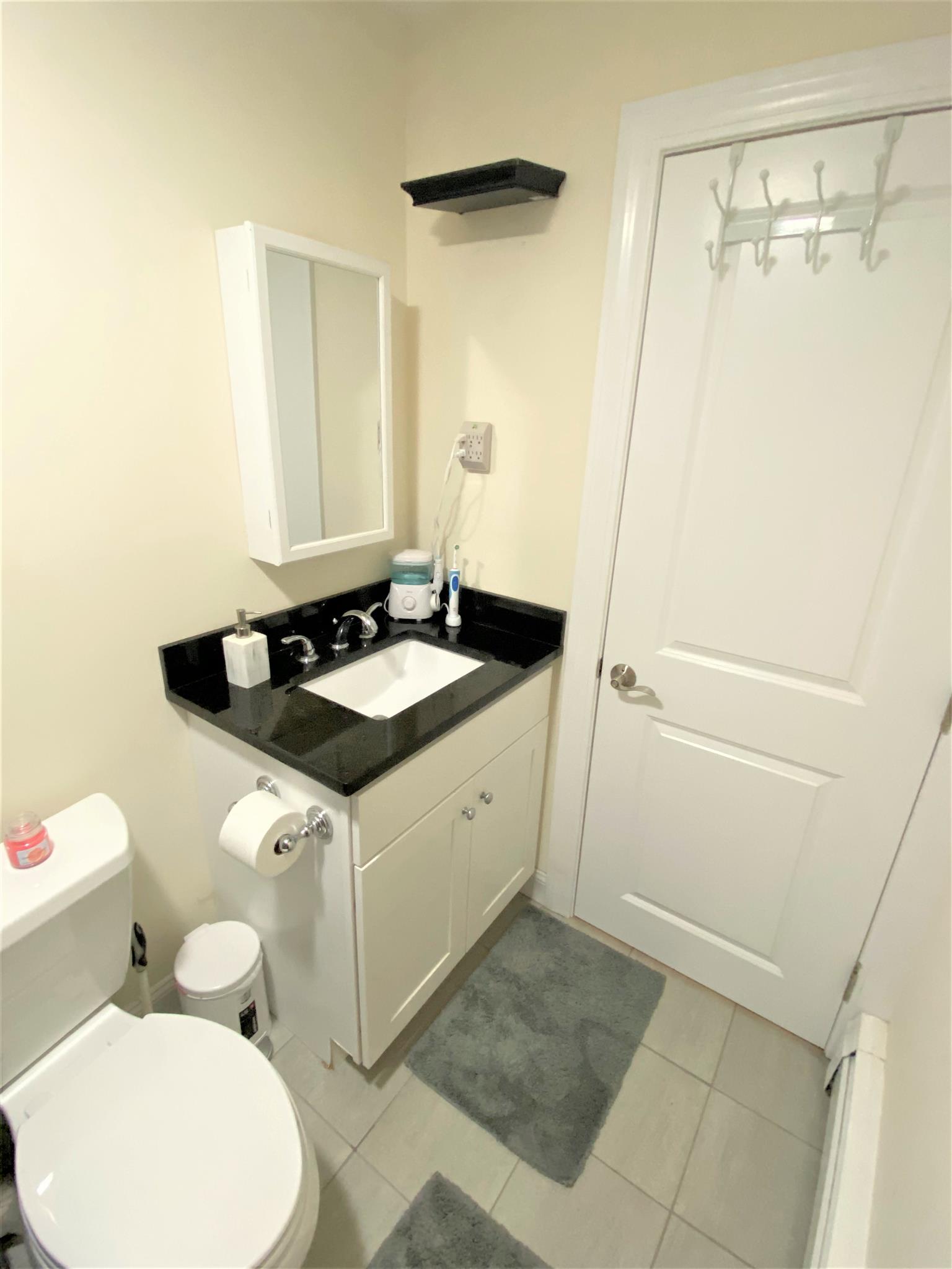 6 Blair Pl, North Cambridge