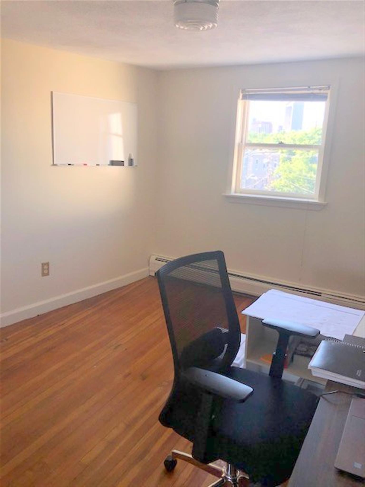 25 Warren St, East Cambridge