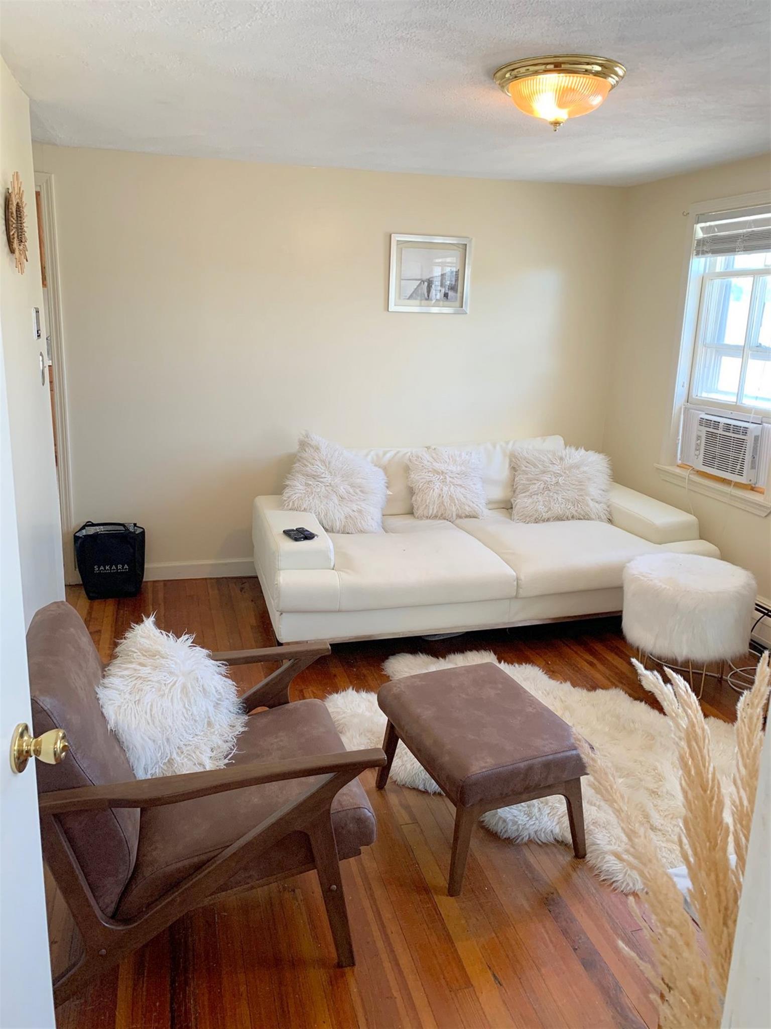 25 Warren St, East Cambridge