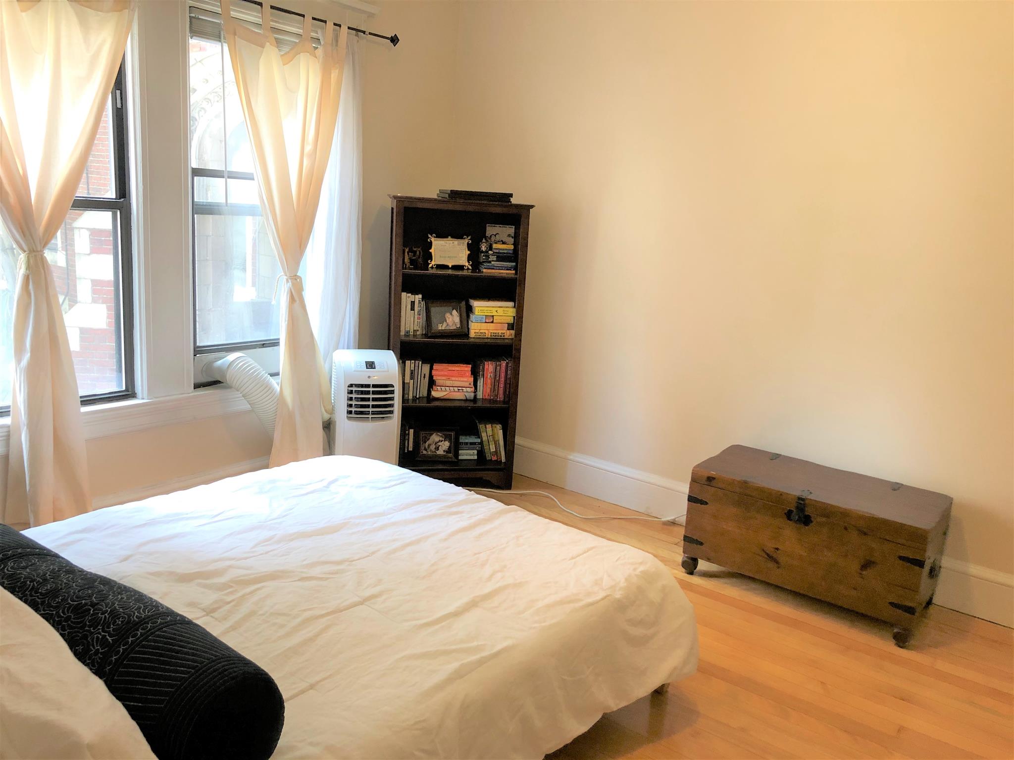 84 Prescott St, Harvard Square