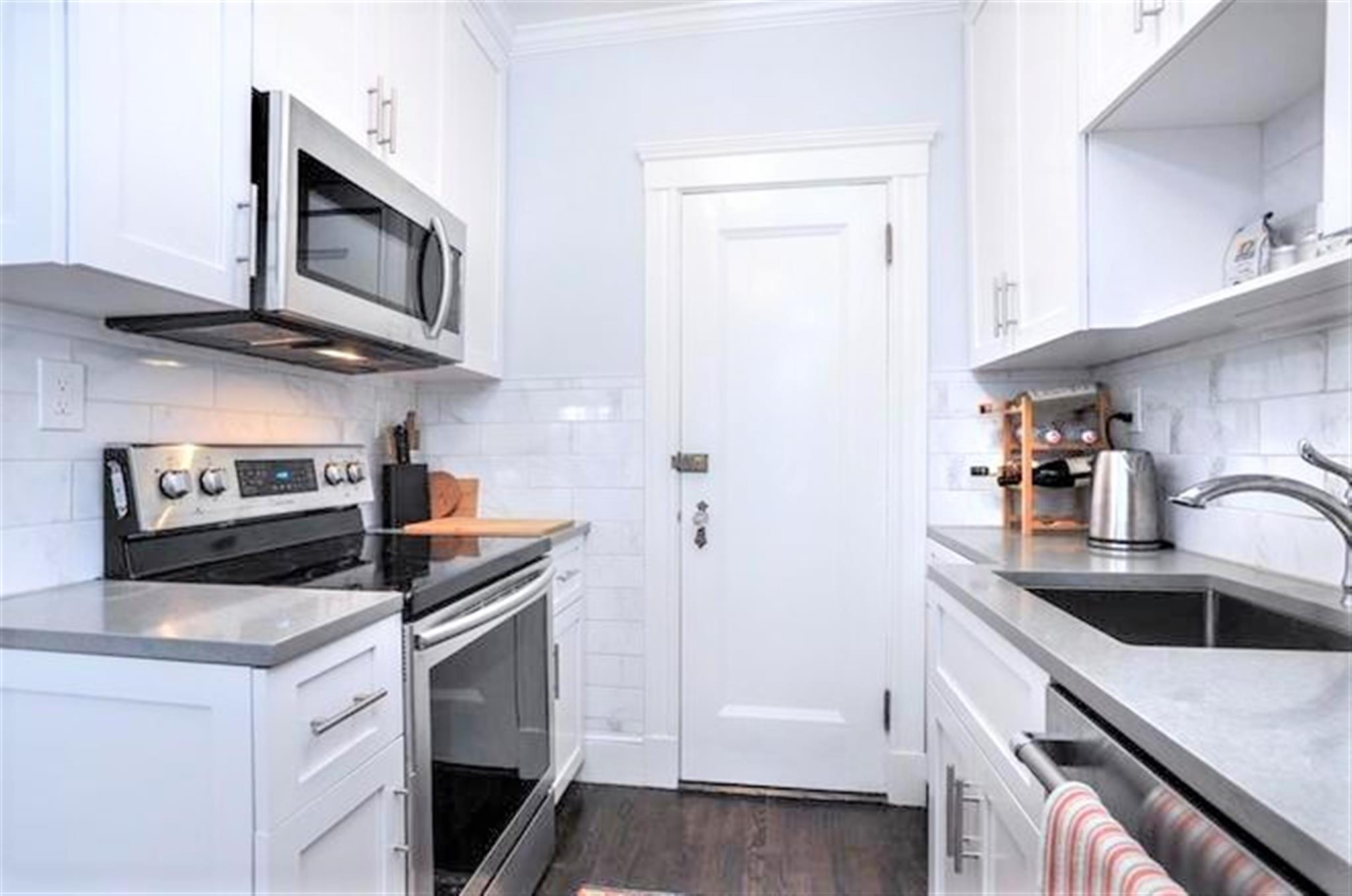 4 Washington Ave, Porter Square