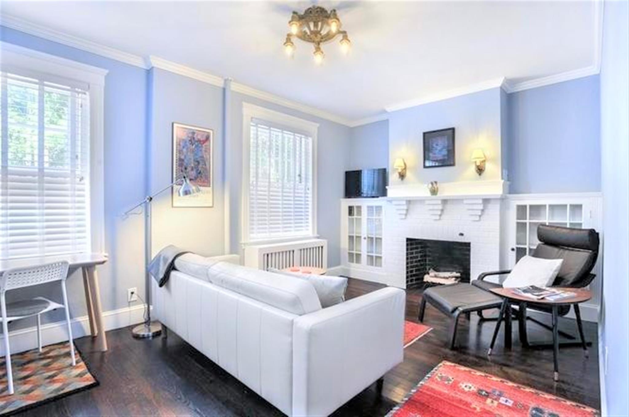 4 Washington Ave, Porter Square