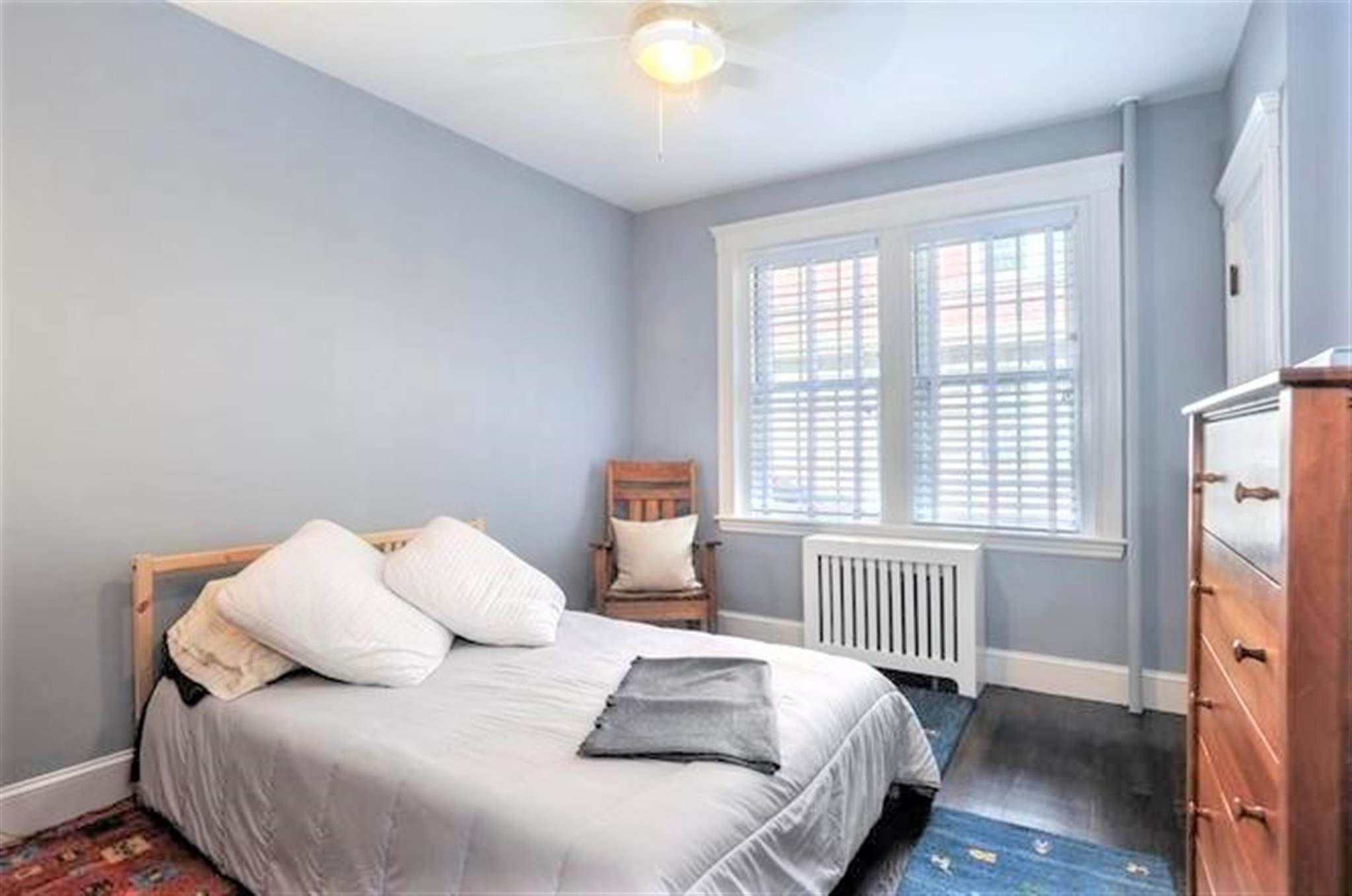 4 Washington Ave, Porter Square