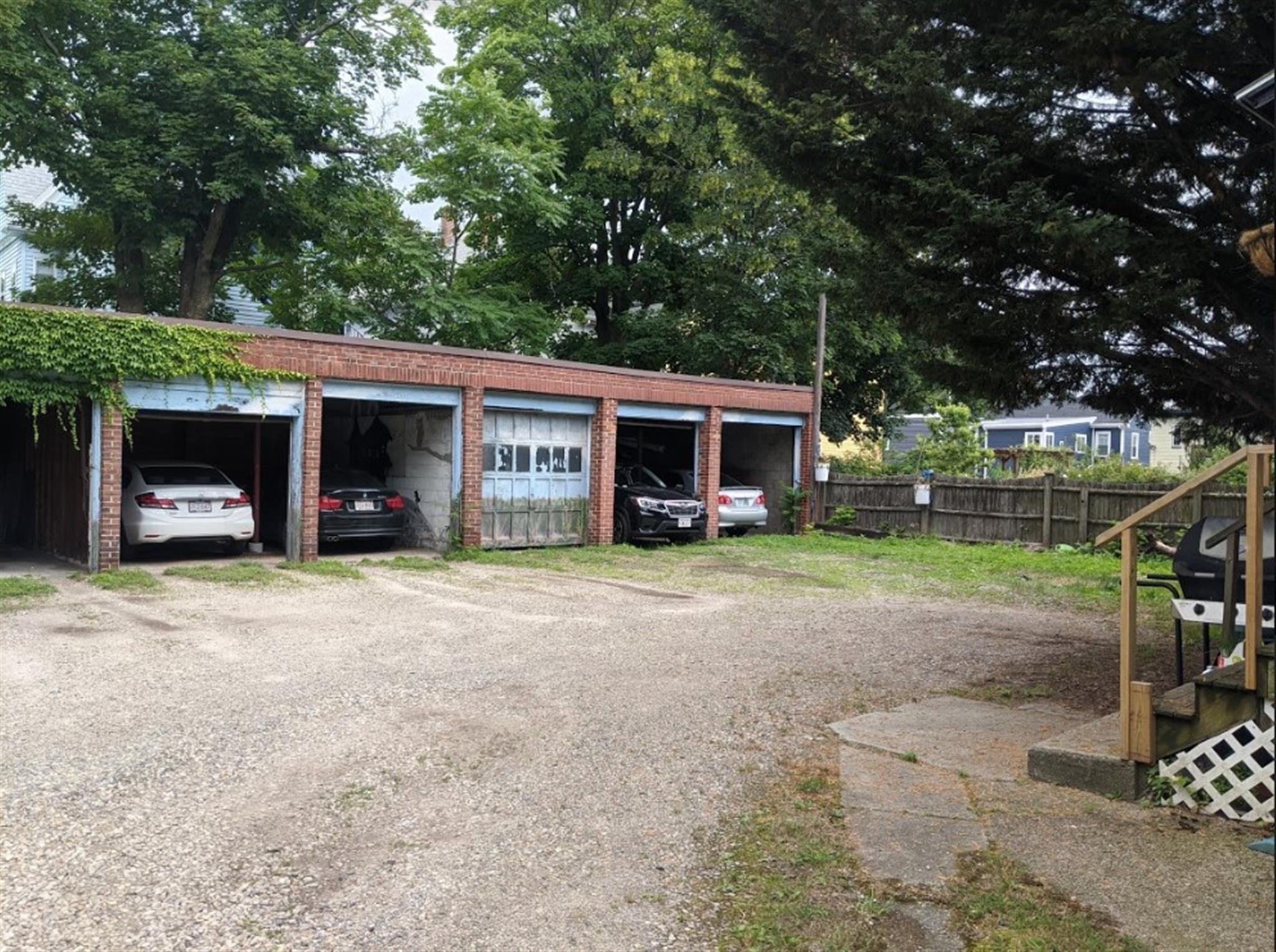 15 Howe St, Gilman Square