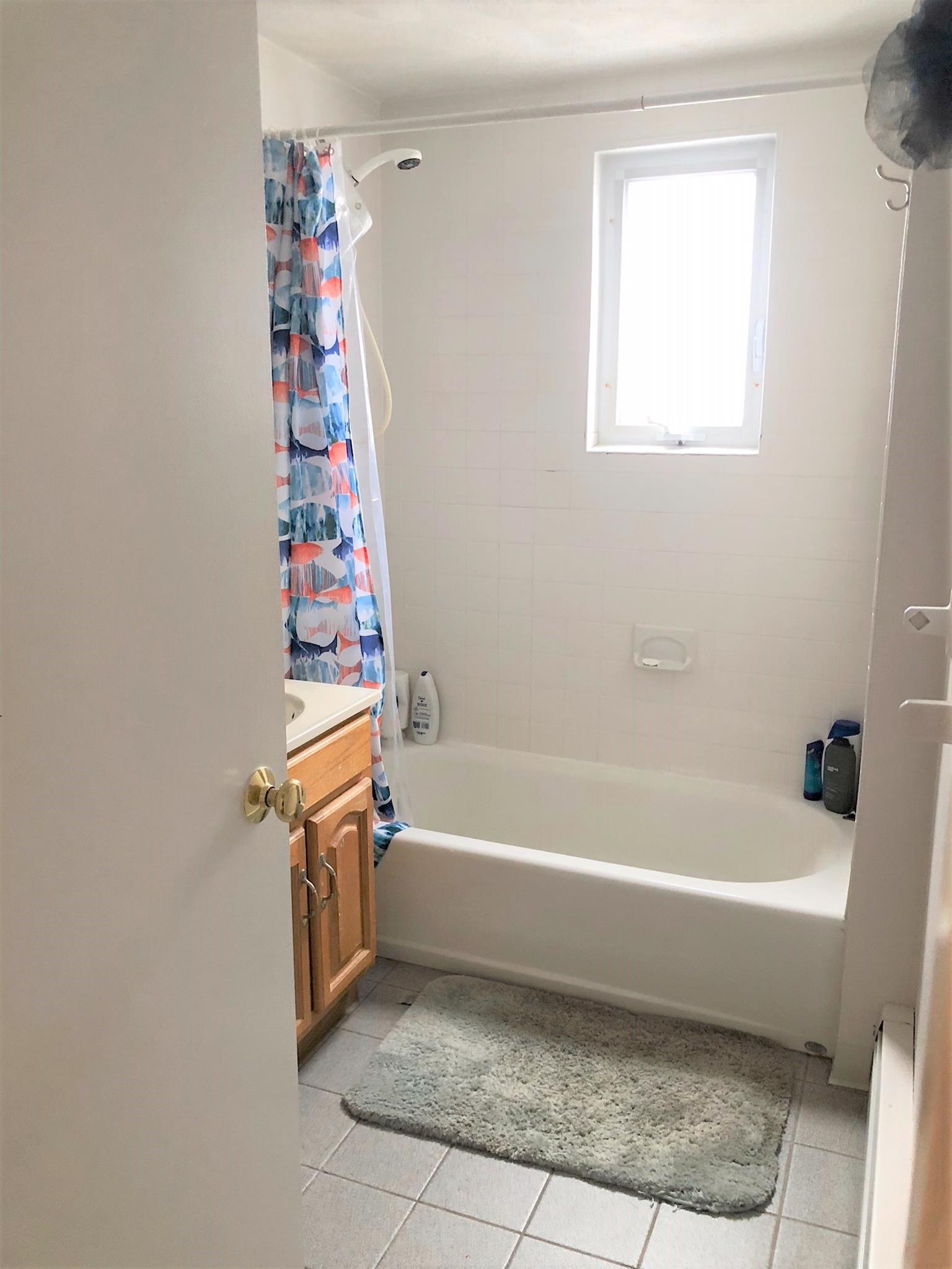 324 Highland Ave, Davis Square