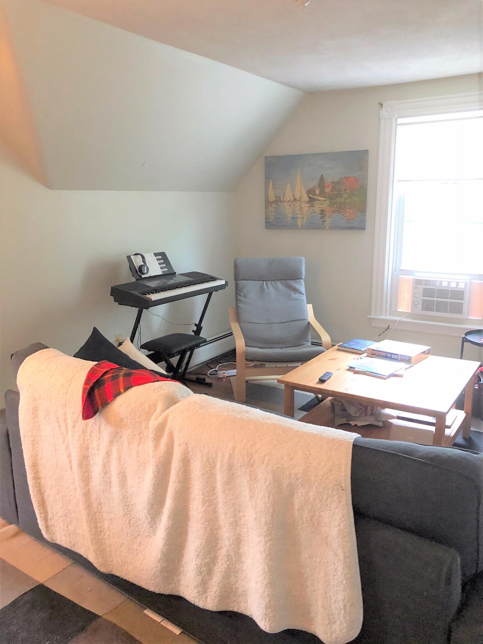 324 Highland Ave, Davis Square