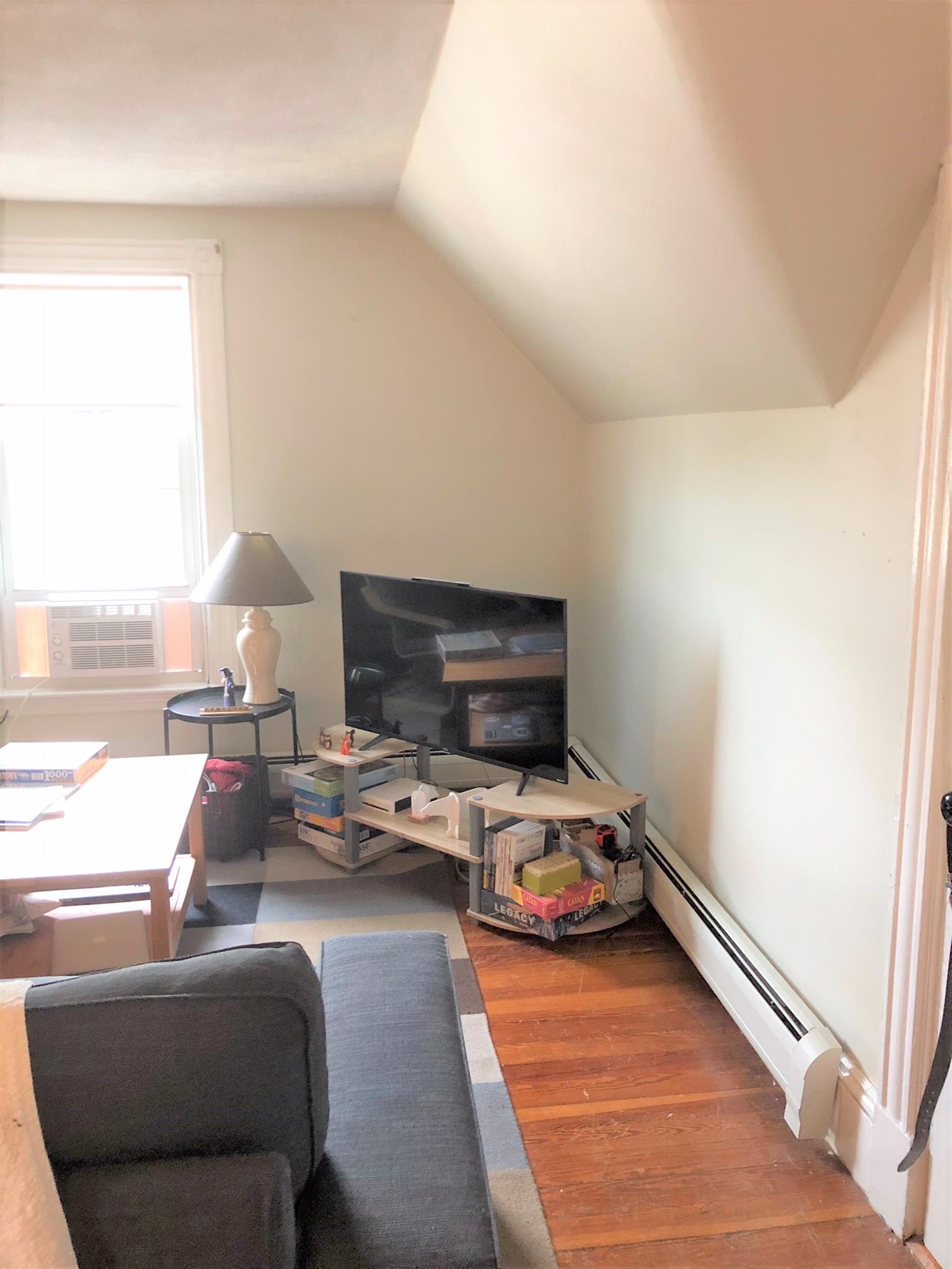 324 Highland Ave, Davis Square