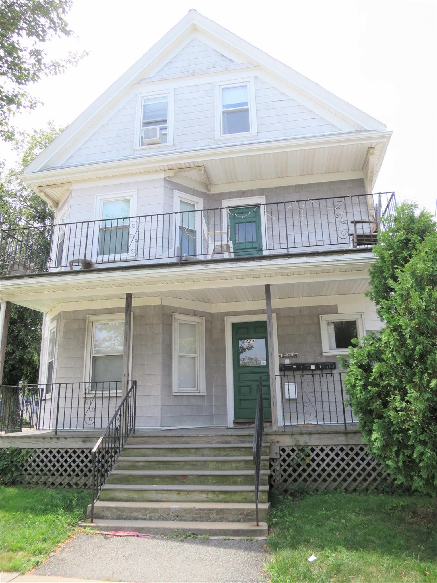 324 Highland Ave, Porter Square