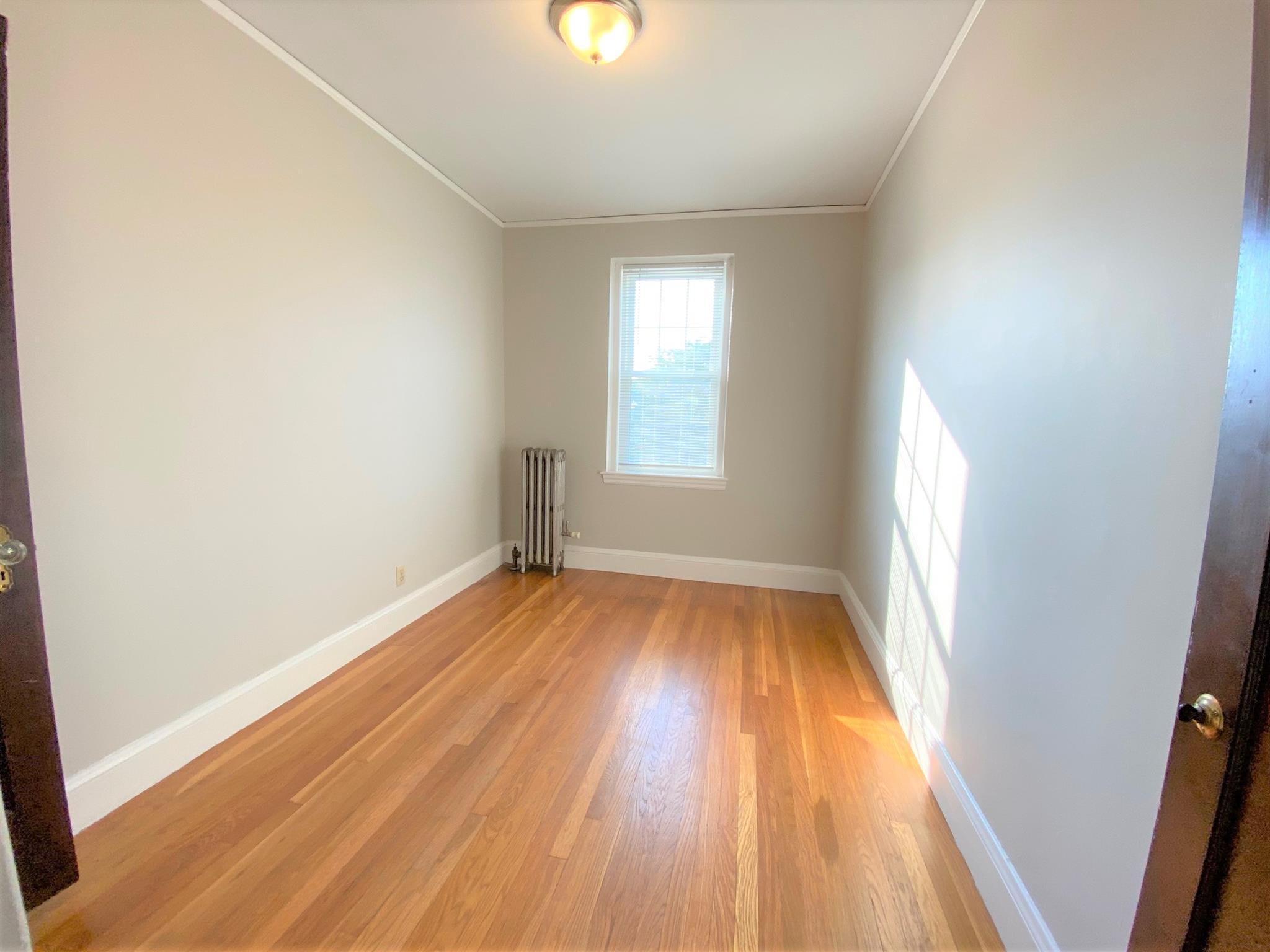 119 College Ave, Davis Square