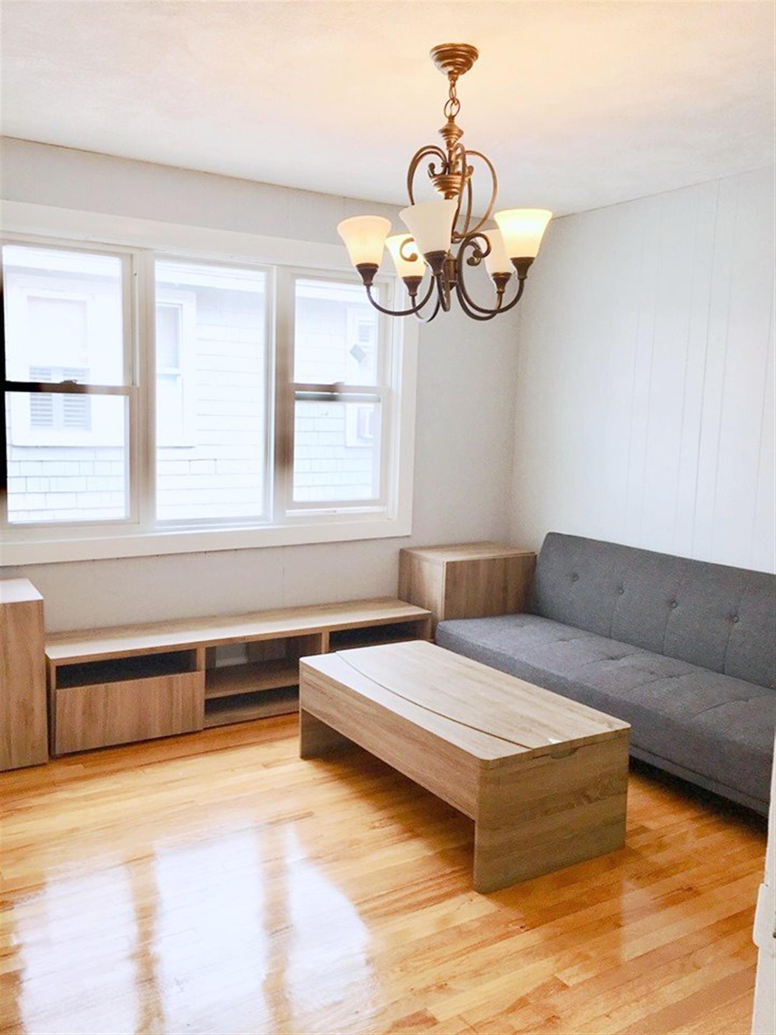 62 Woods, Davis Square