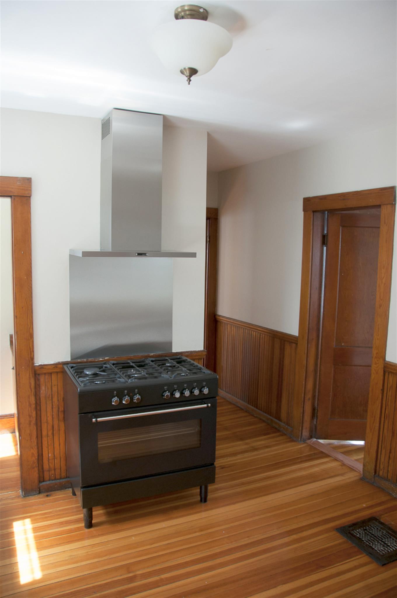 1005 Broadway, Davis Square